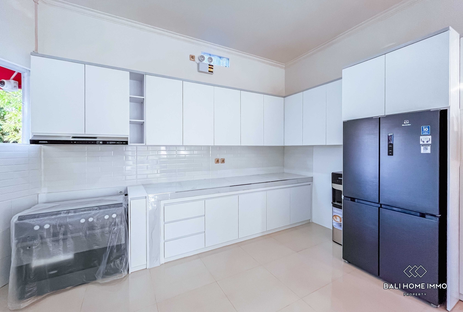BRAND NEW 3 BEDROOMS VILLA FOR YEARLY RENTAL IN NUSA DUA view 8