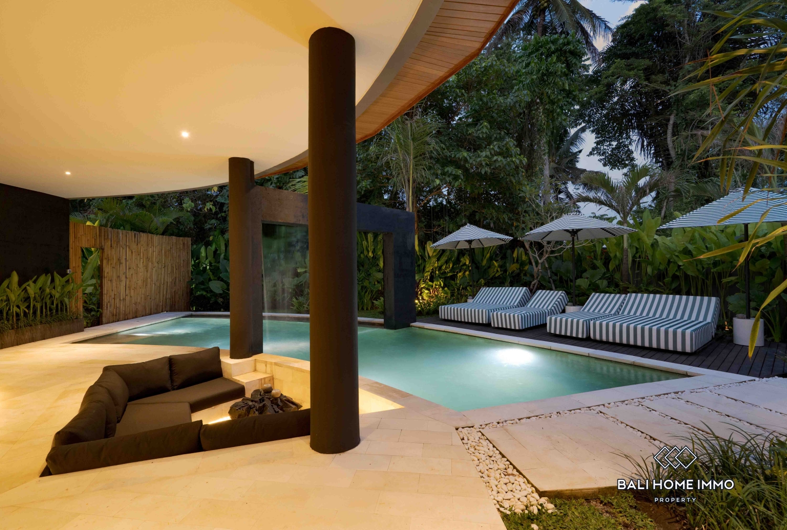 BRAND NEW 3 BEDROOMS VILLA WITH JUNGLE VIEWS FOR SALE AND RENT  IN UBUD view 15