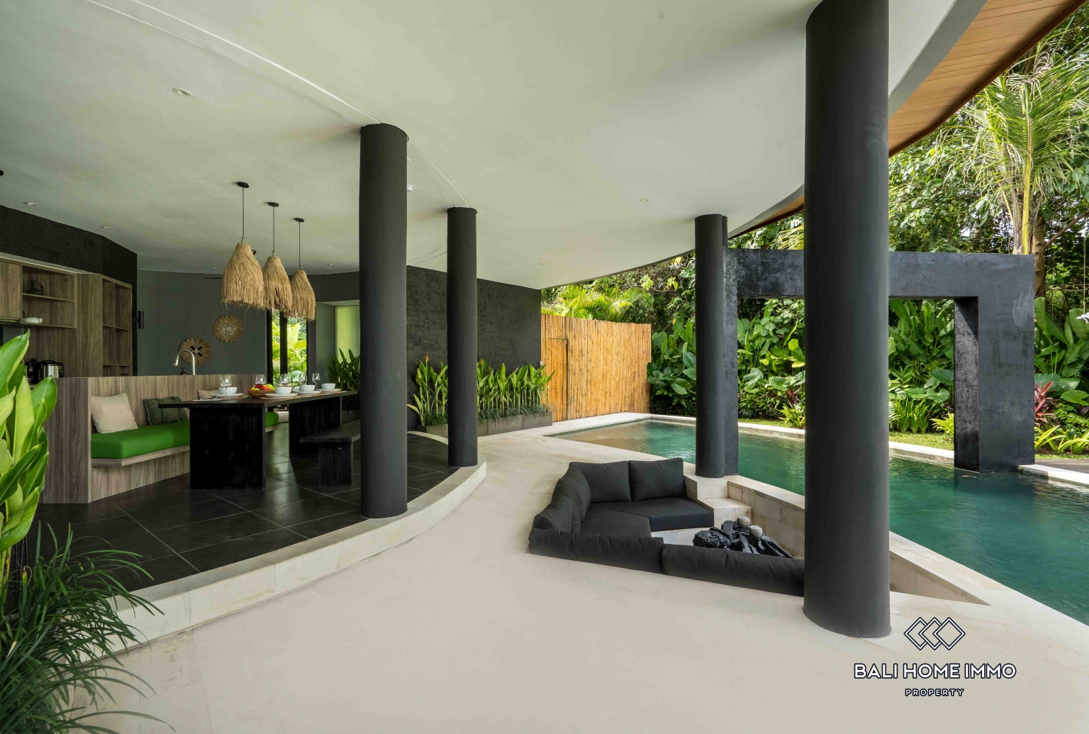 BRAND NEW 3 BEDROOMS VILLA WITH JUNGLE VIEWS FOR SALE AND RENT  IN UBUD view 3