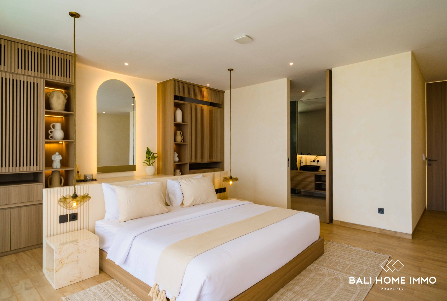 BRAND NEW 4 BEDROOM LUXURY VILLA FOR SALE FREEHOLD and Rent IN KUTUH view 13