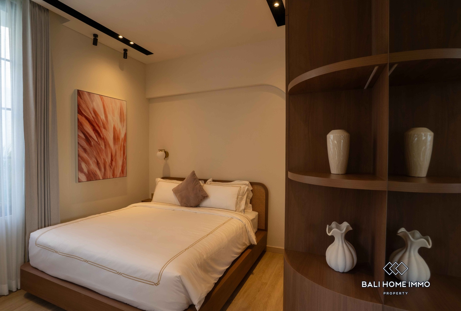 Brand new 4 Bedroom Modern Villa for sale leasehold in Padonan view 13