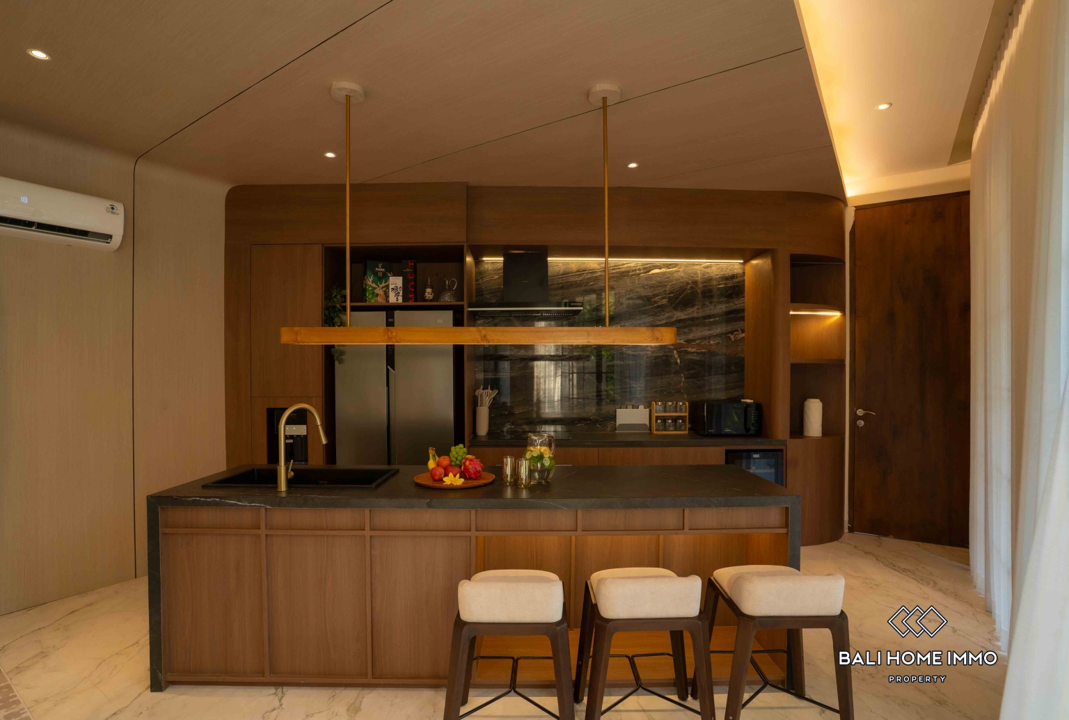 Brand new 4 Bedroom Modern Villa for sale leasehold in Padonan view 9