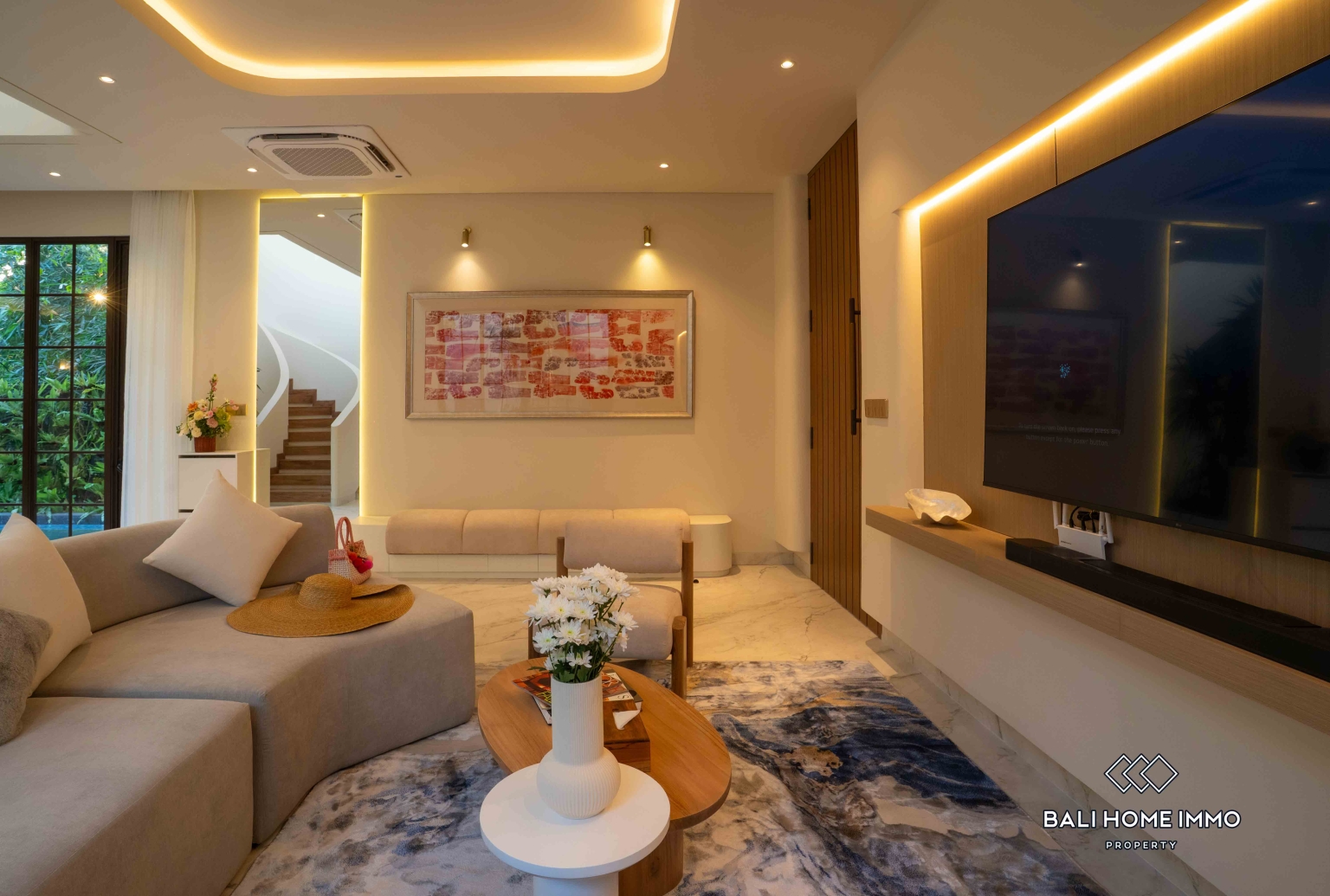 Brand new 4 Bedroom Modern Villa for sale leasehold in Padonan view 4