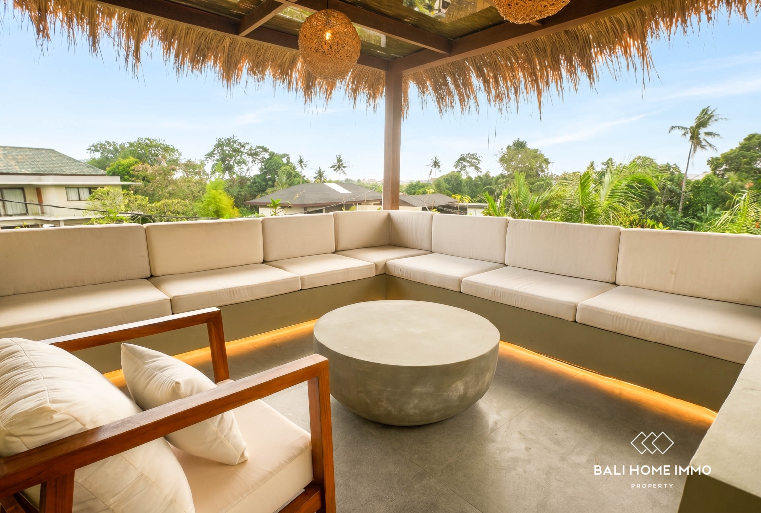 Villa Baru dengan 4 Kamar Dijual di Tumbak Bayuh view 18