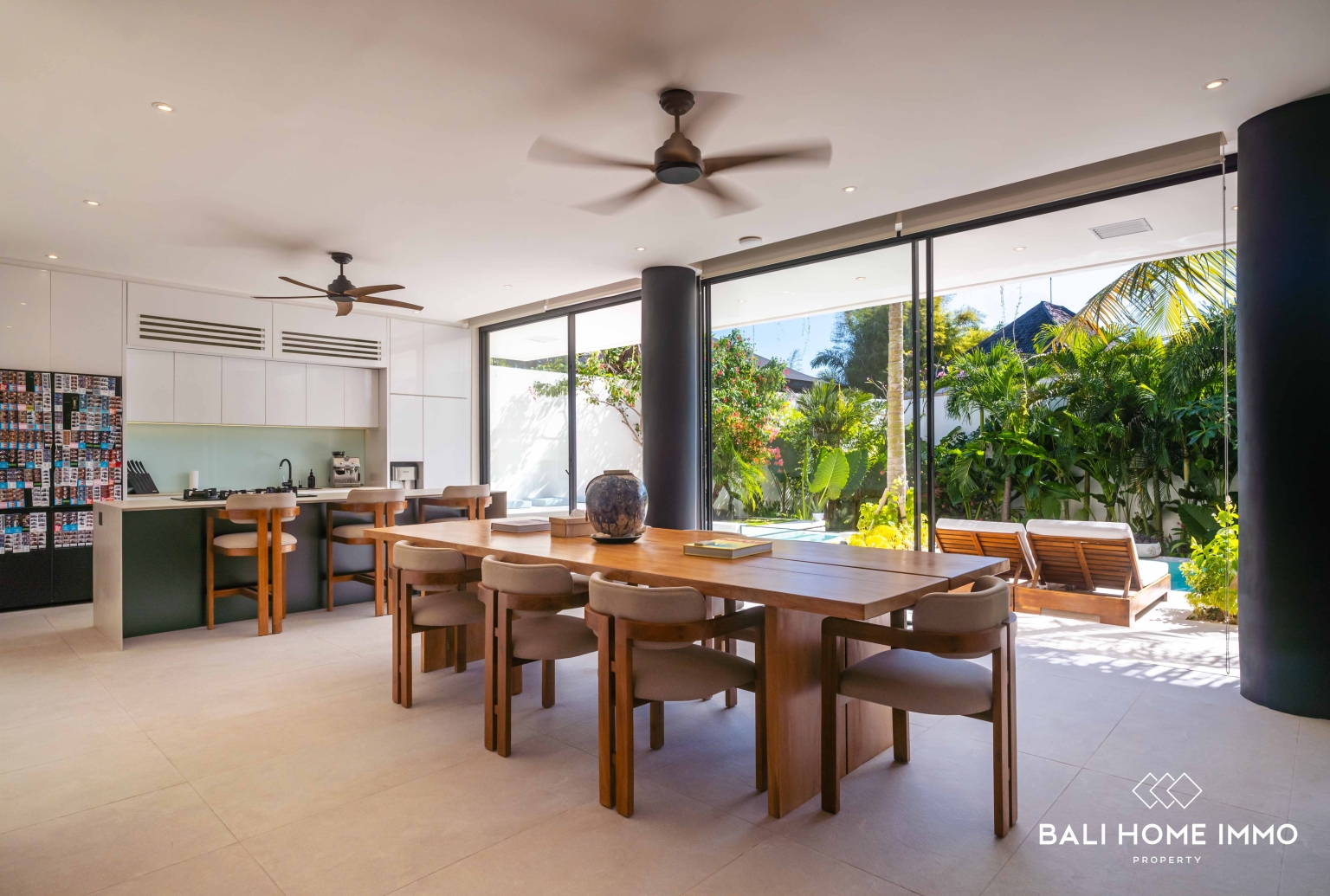 Brand New 4 Bedroom Villa for Sale in Umalas view 11