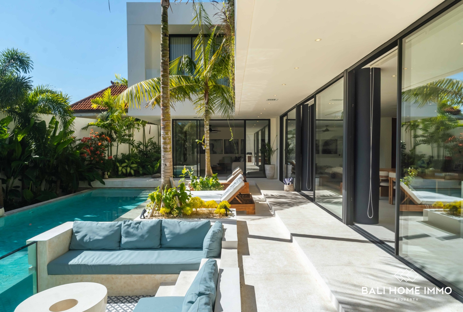 Brand New 4 Bedroom Villa for Sale in Umalas view 3