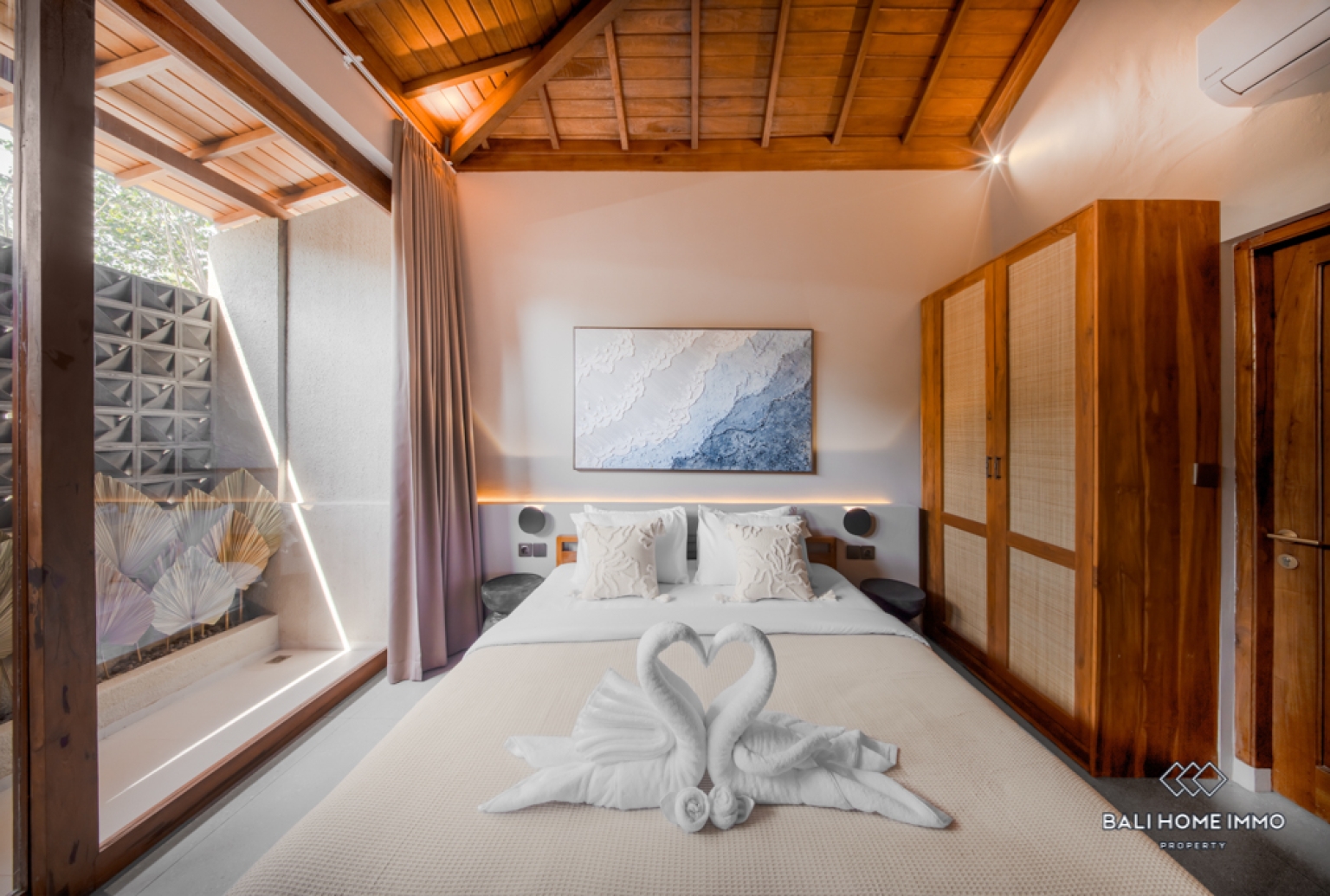 Villa Baru 4 Kamar Dijual dengan Status Hak Milik di Kawasan Perumahan Canggu, Bali view 14