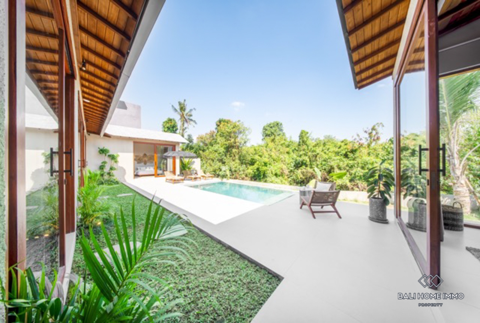 Villa Baru 4 Kamar Dijual dengan Status Hak Milik di Kawasan Perumahan Canggu, Bali view 17