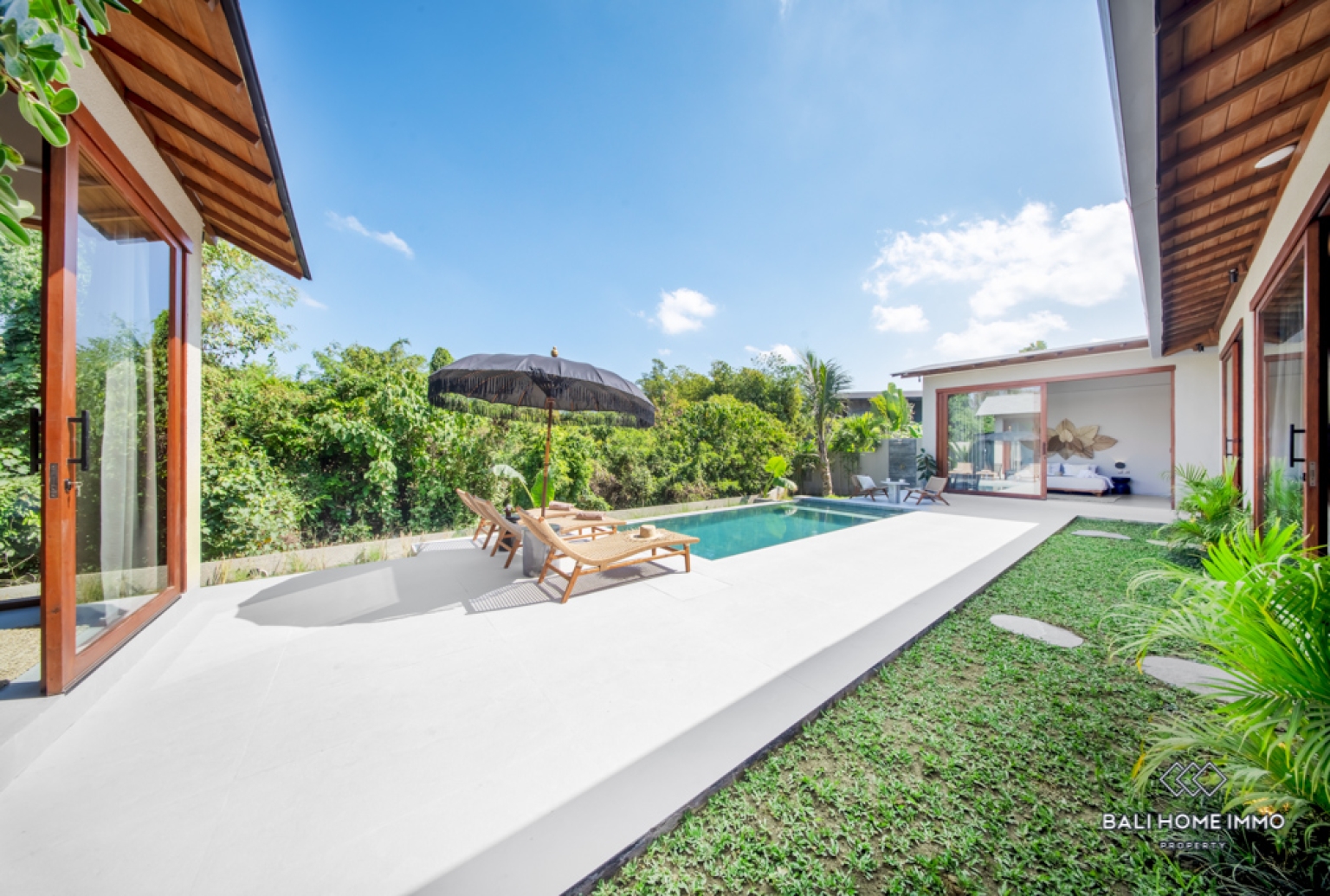 Villa Baru 4 Kamar Dijual dengan Status Hak Milik di Kawasan Perumahan Canggu, Bali view 21