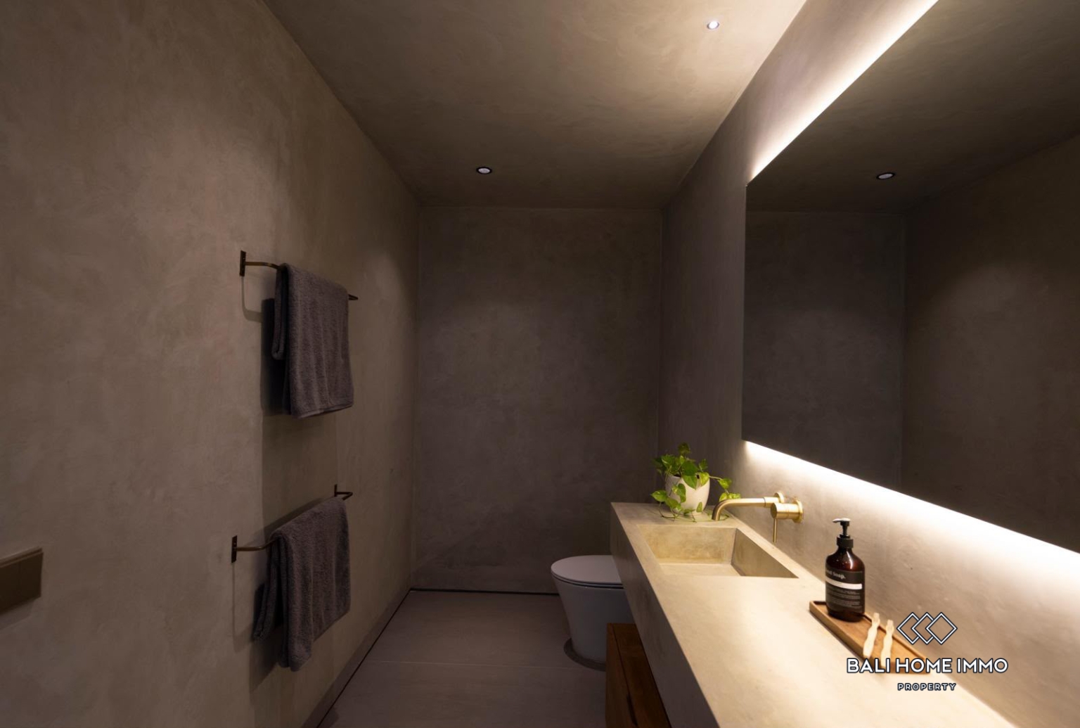 Brand new 4 Bedroom Villa for Sale Leasehold in Bali Kaba Kaba view 18