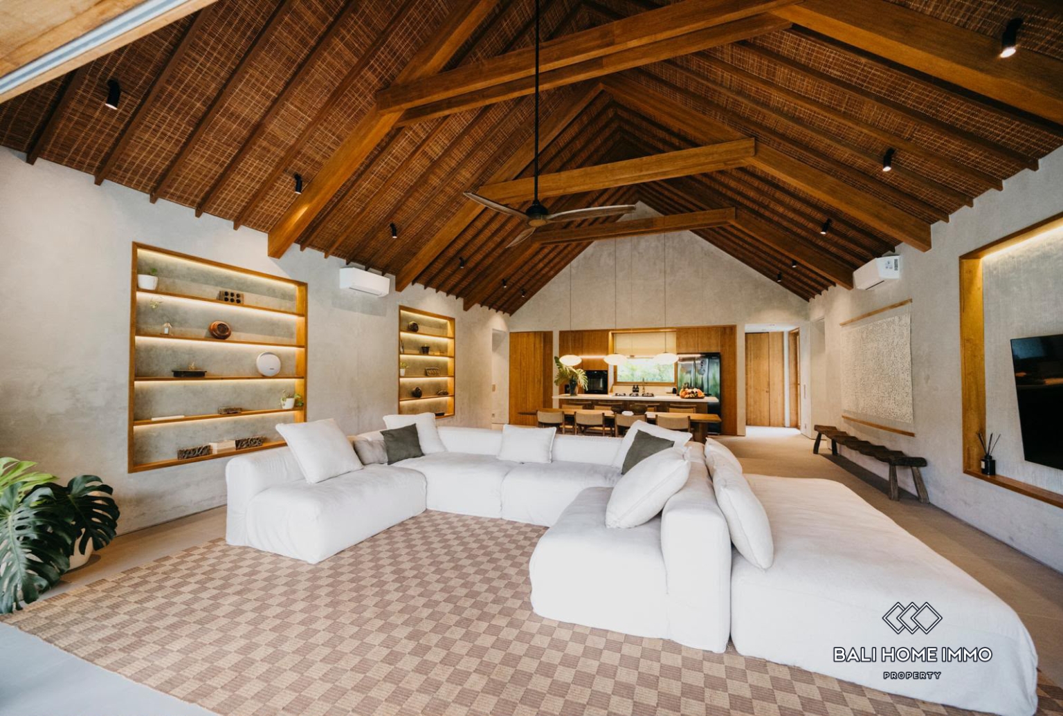 Brand new 4 Bedroom Villa for Sale Leasehold in Bali Kaba Kaba view 4