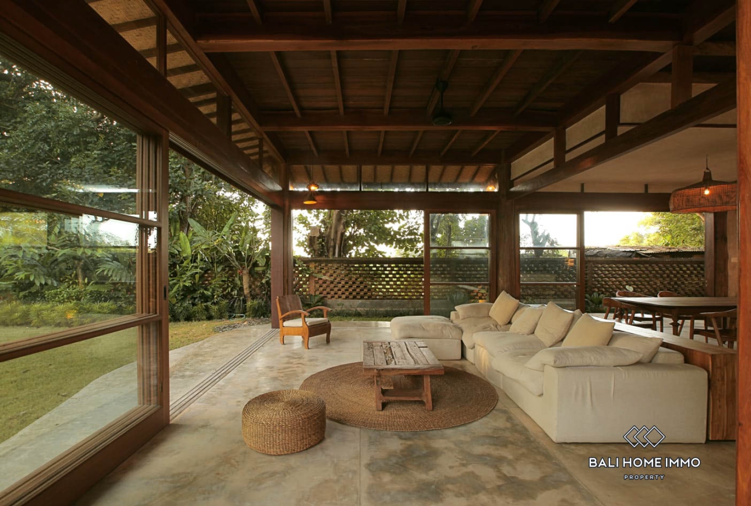 Brand New 4 Bedrooms Ocean View Villa for sale and rent in Ketewel view 3