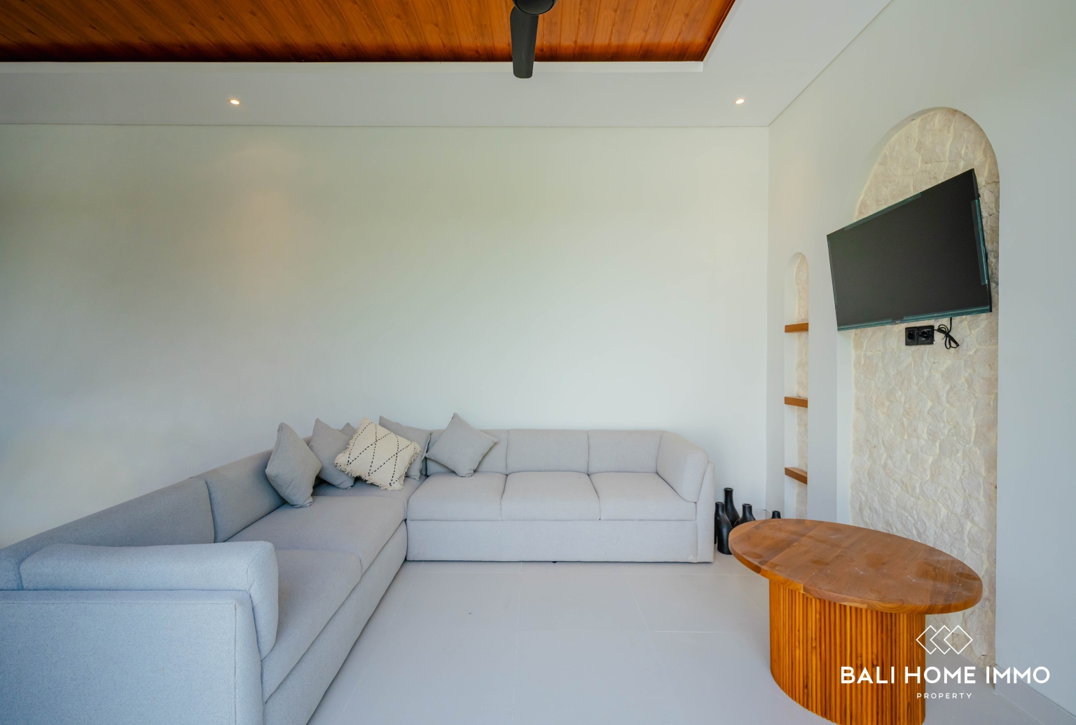 BRAND NEW 5 UNITS VILLA COMPLEX WITH TOTAL 7 BEDROOM FOR YEARLY RENTAL IN ULUWATU – BINGIN view 15