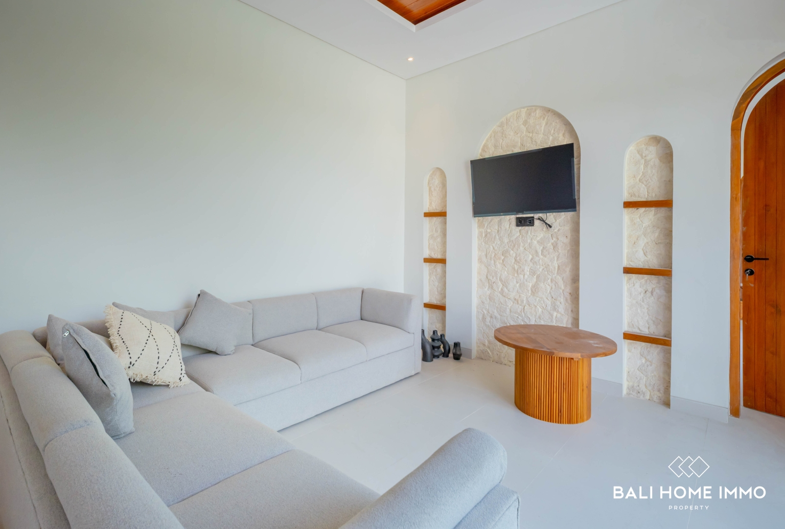 BRAND NEW 5 UNITS VILLA COMPLEX WITH TOTAL 7 BEDROOM FOR YEARLY RENTAL IN ULUWATU – BINGIN view 16