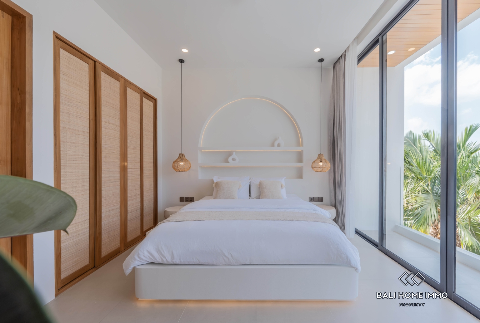 BRAND NEW Charming 1 Bedroom Tropical Villa for Sale in Bingin view 6