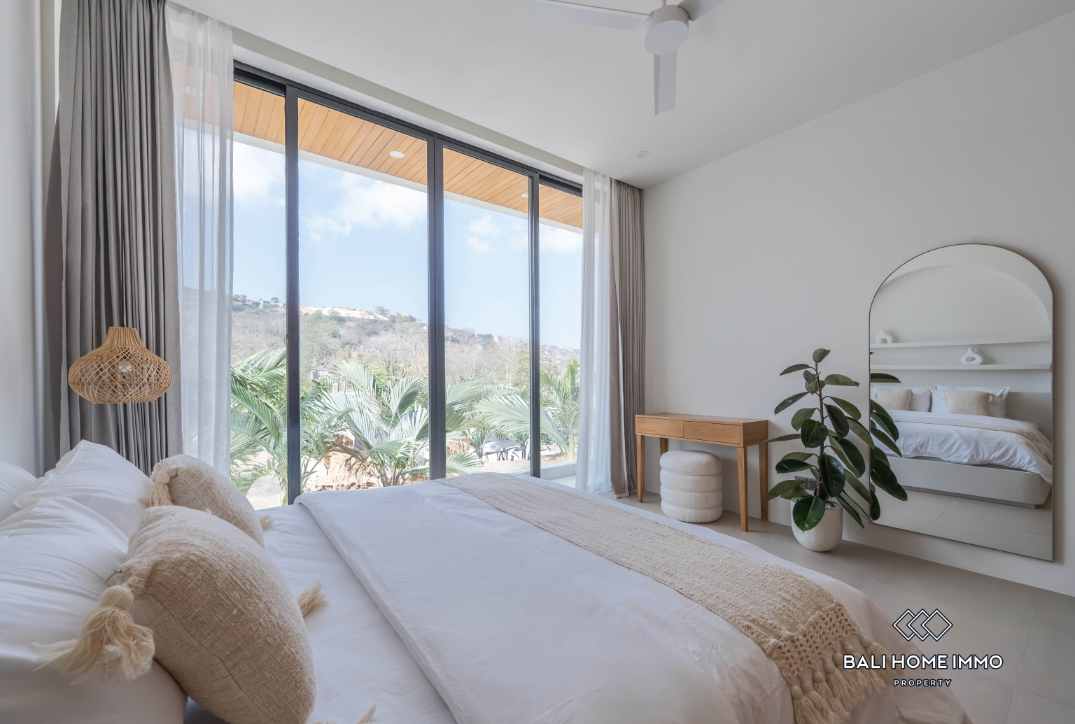 BRAND NEW Charming 1 Bedroom Tropical Villa for Sale in Bingin view 7