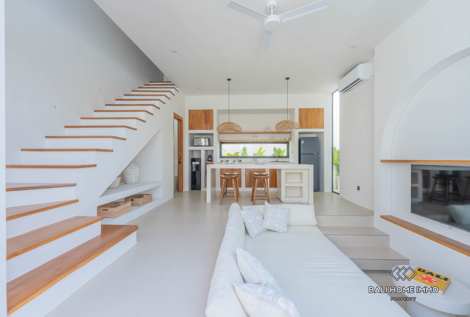 BRAND NEW Charming 1 Bedroom Tropical Villa for Sale in Bingin view 4
