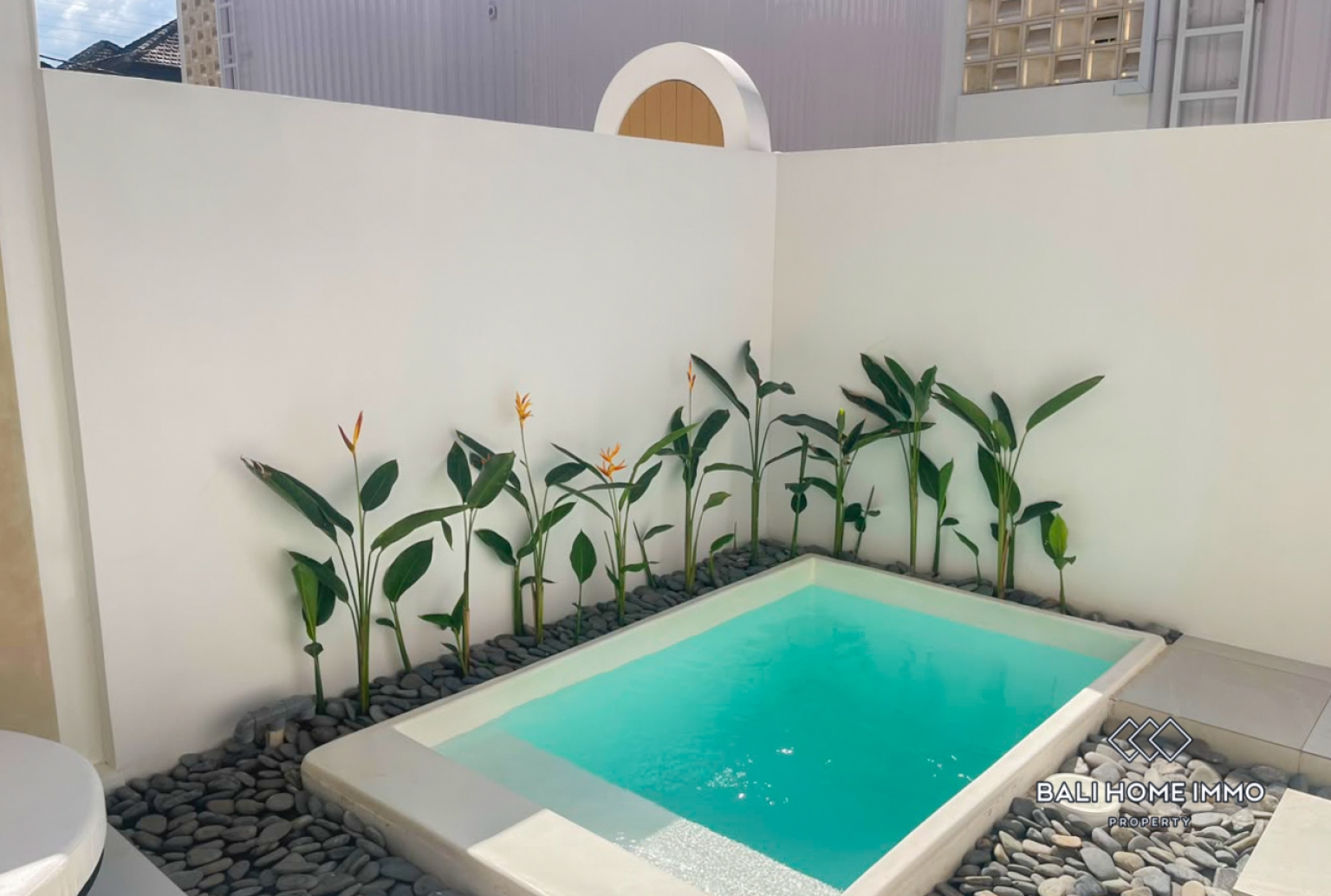 Villa neuve et confortable d'une chambre à vendre près de la plage de Nyang Nyang view 3