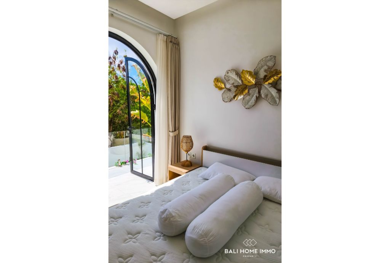 Superbe villa méditerranéenne tropicale neuve de 2 chambres à vendre près de la plage de Pandawa view 8