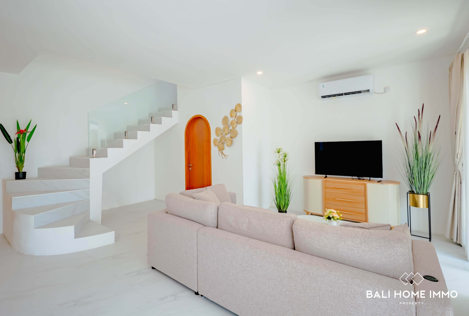 Villa Mediterania Tropis 2 Kamar Mewah BARU untuk dijual dekat Pantai Pandawa view 9