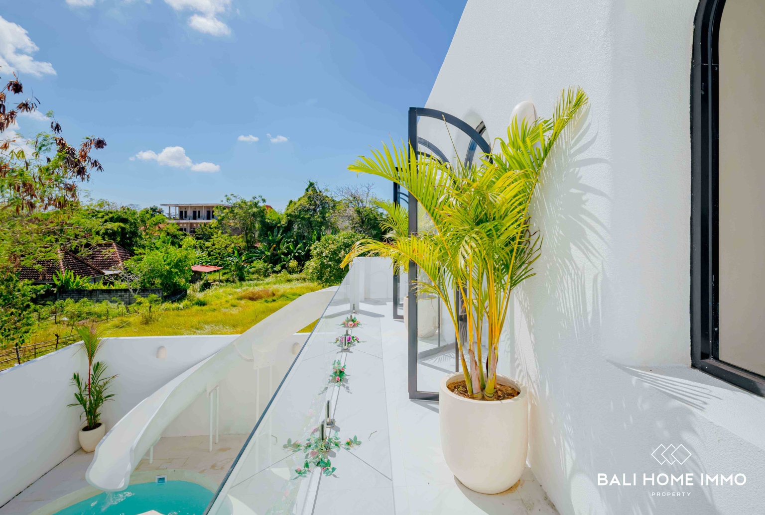 Villa Mediterania Tropis 2 Kamar Mewah BARU untuk dijual dekat Pantai Pandawa view 22