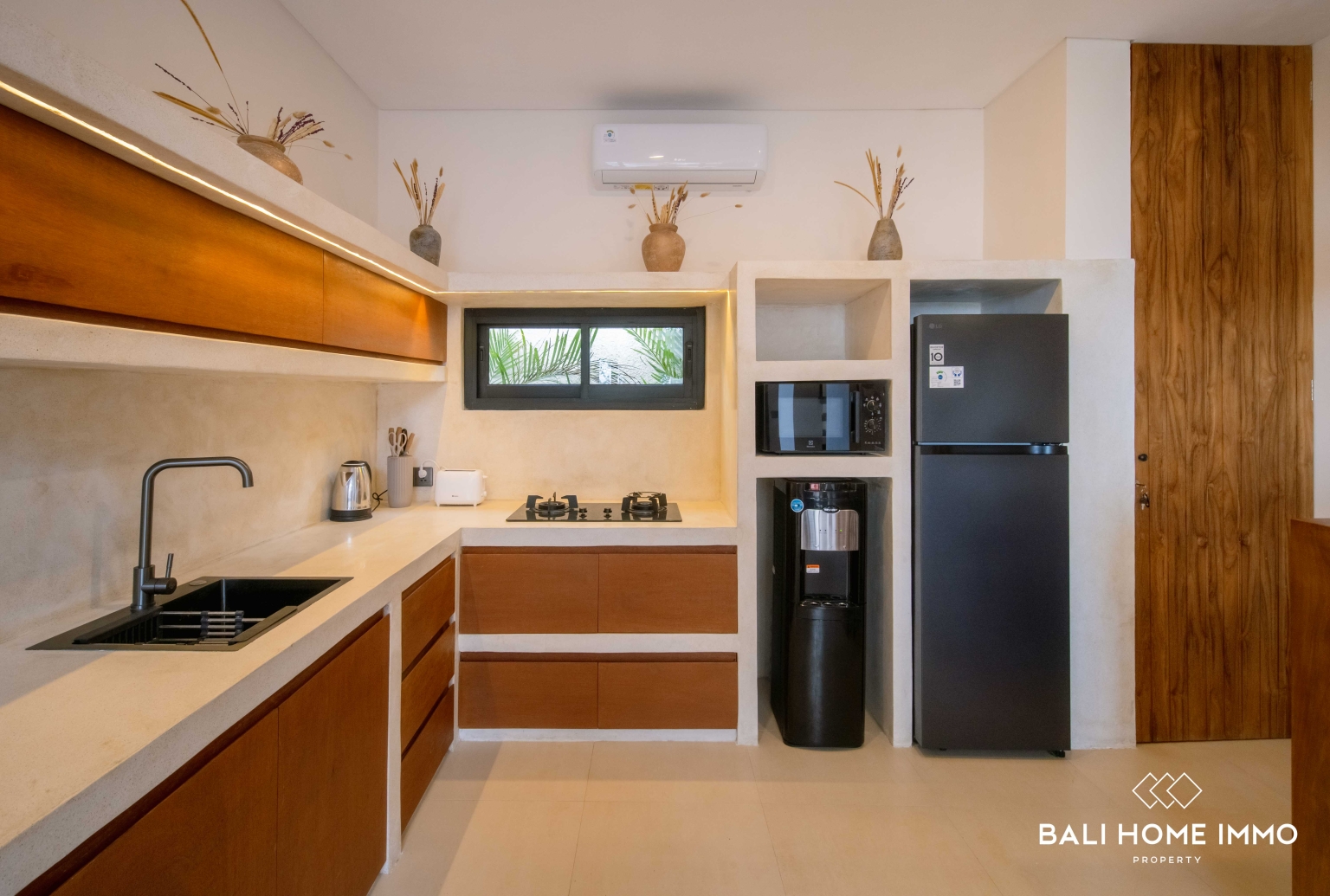 Villa neuve et exquise de 3 chambres avec vue sur l'océan à vendre à Ungasan view 12