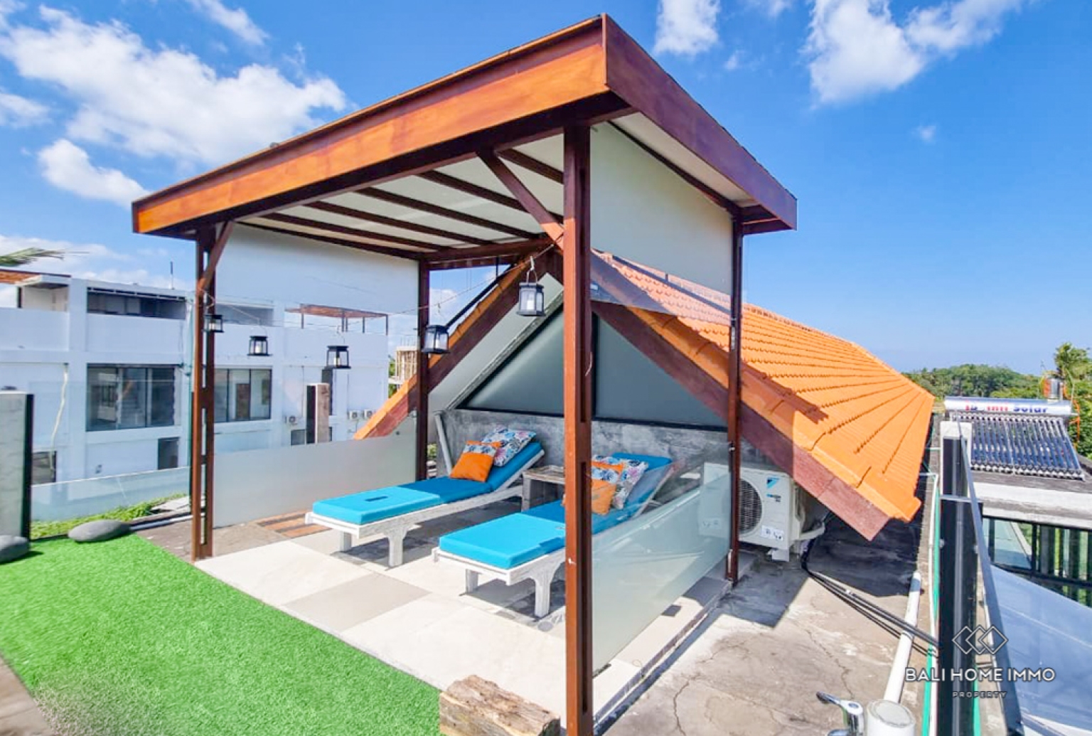 Brand New Industrial 5 Bedroom Villa for Yearly Rental in Bali Tanah Lot East Side view 22