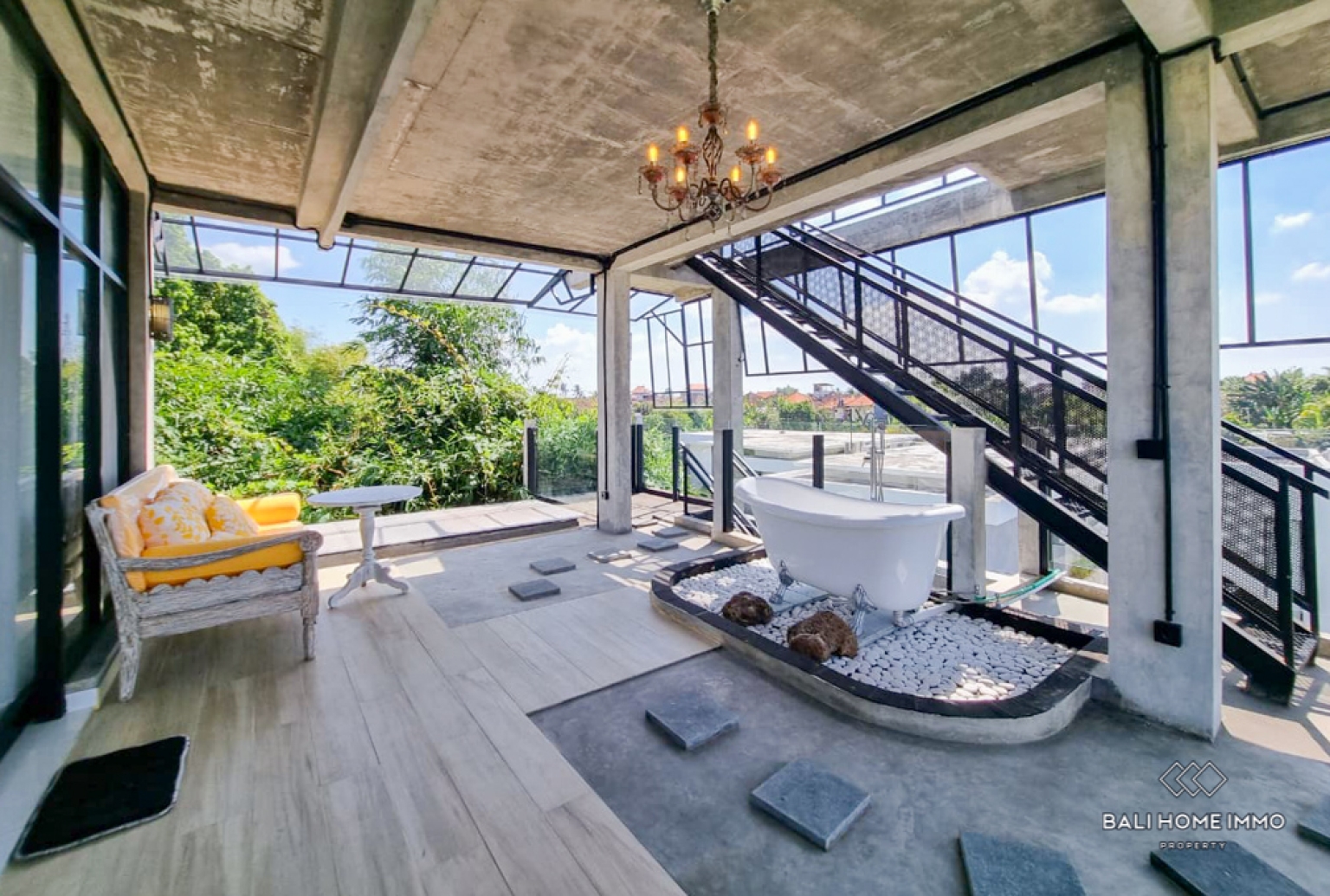 Brand New Industrial 5 Bedroom Villa for Yearly Rental in Bali Tanah Lot East Side view 21