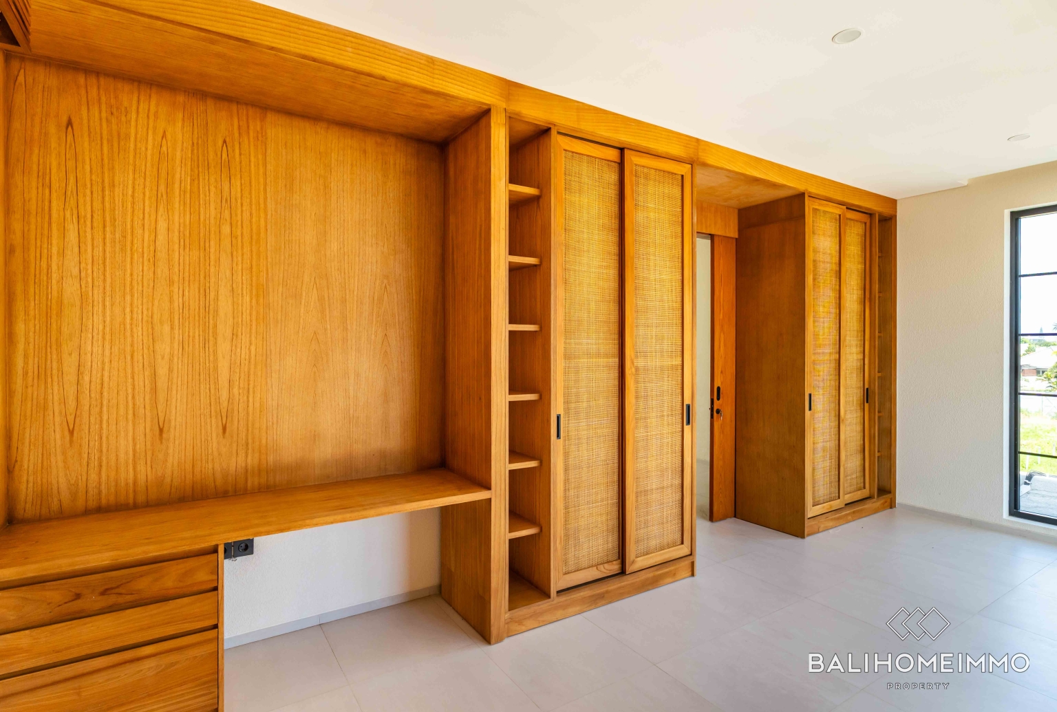 Brand new Luxury 3 Bedroom Villa for Sale and Rent in Berawa Canggu Bali view 20