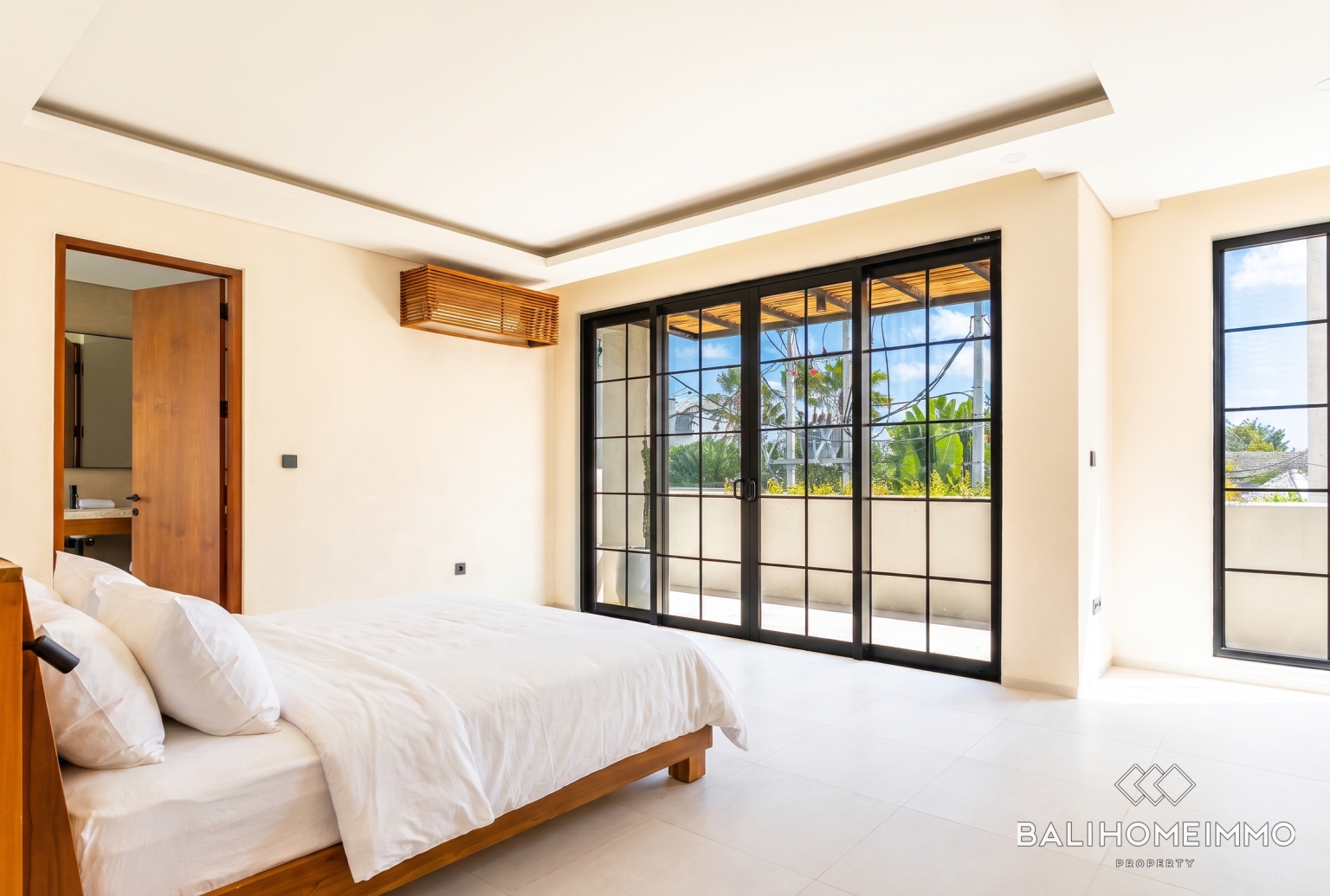 Brand new Luxury 3 Bedroom Villa for Sale and Rent in Berawa Canggu Bali view 19