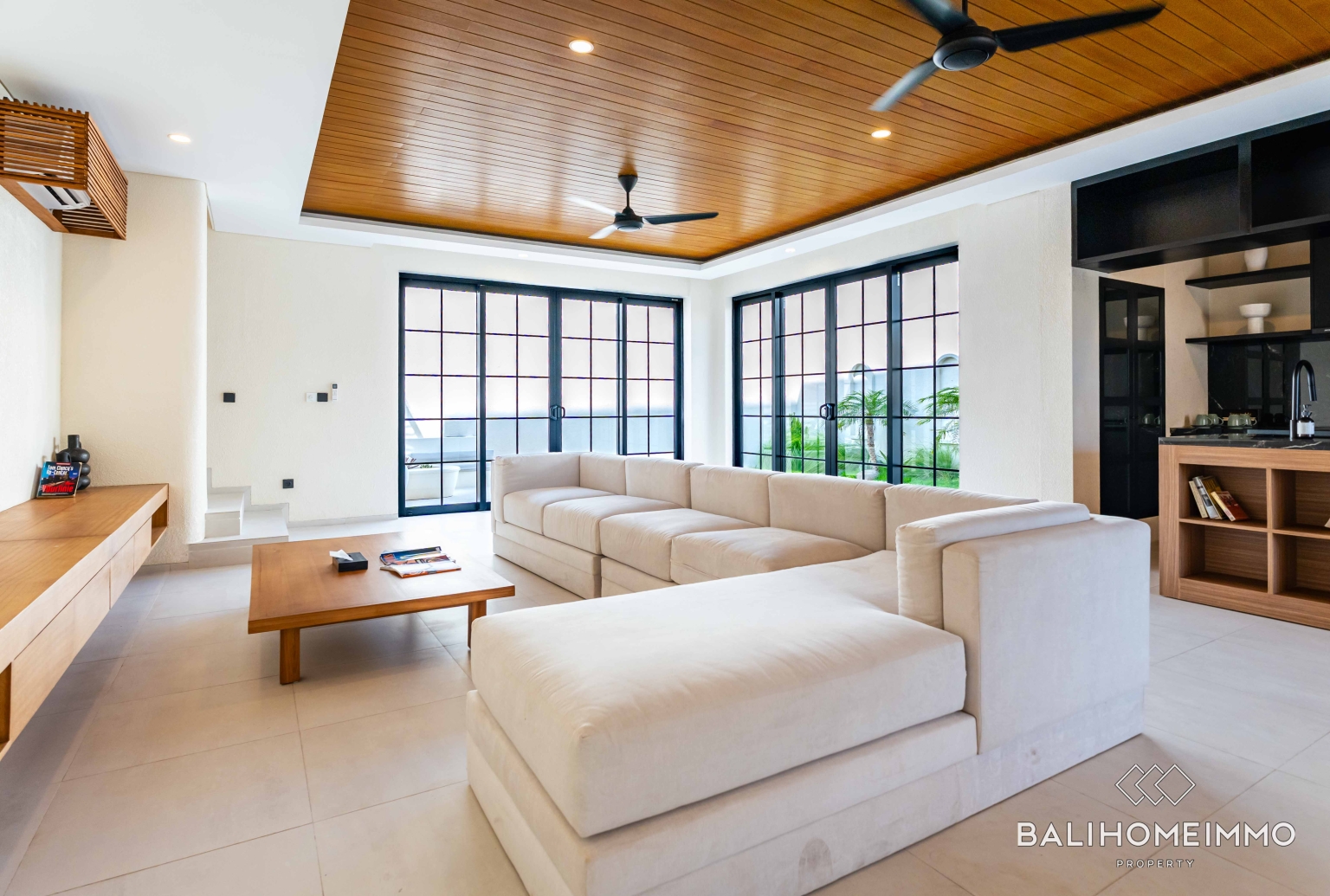 Brand new Luxury 3 Bedroom Villa for Sale and Rent in Berawa Canggu Bali view 2