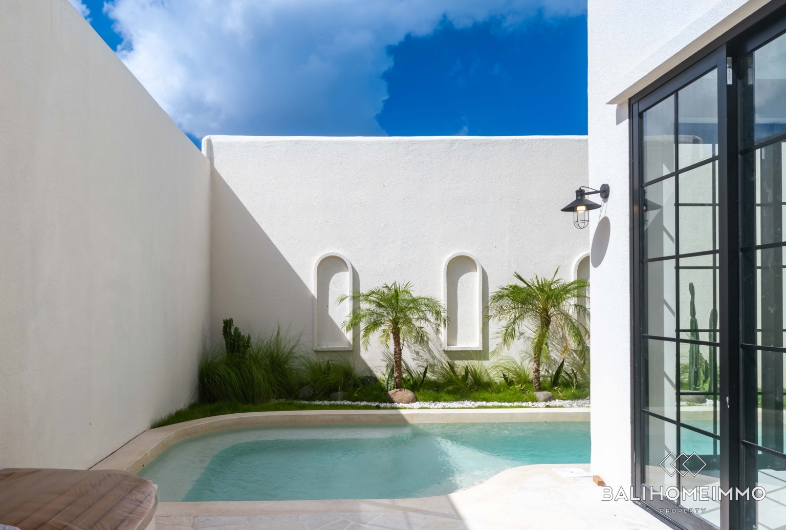 Brand new Luxury 3 Bedroom Villa for Sale and Rent in Berawa Canggu Bali view 28