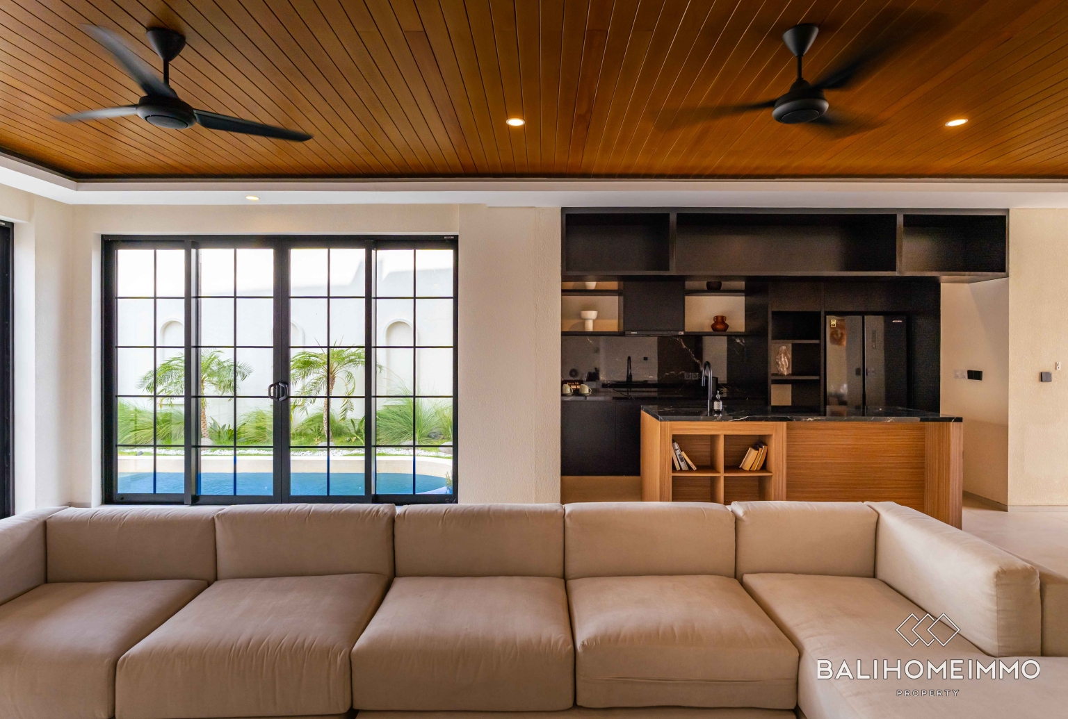 Brand new Luxury 3 Bedroom Villa for Sale and Rent in Berawa Canggu Bali view 6