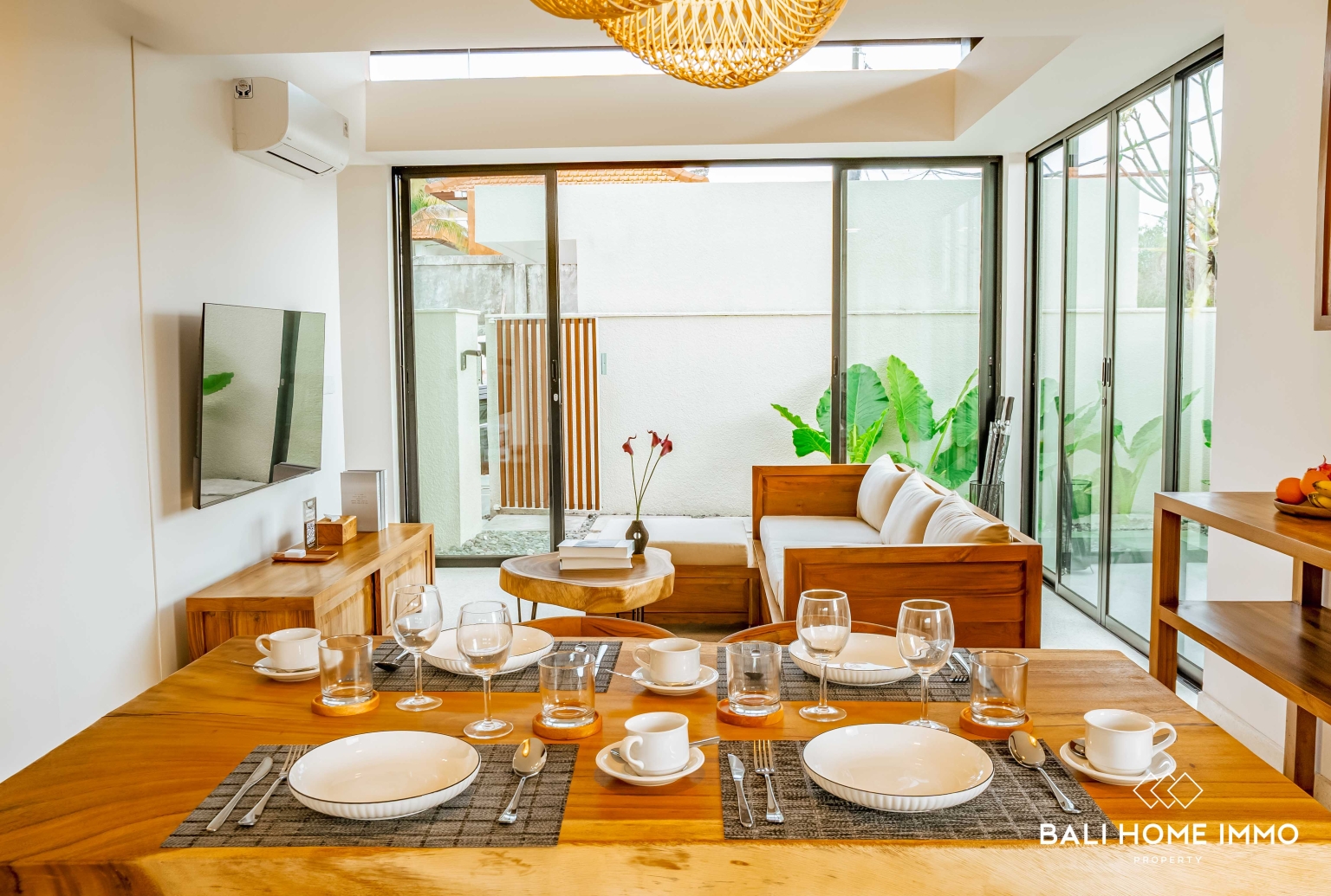 BRAND NEW Minimalist 1 Bedroom Beautiful Villa for Sale in Pandawa view 10