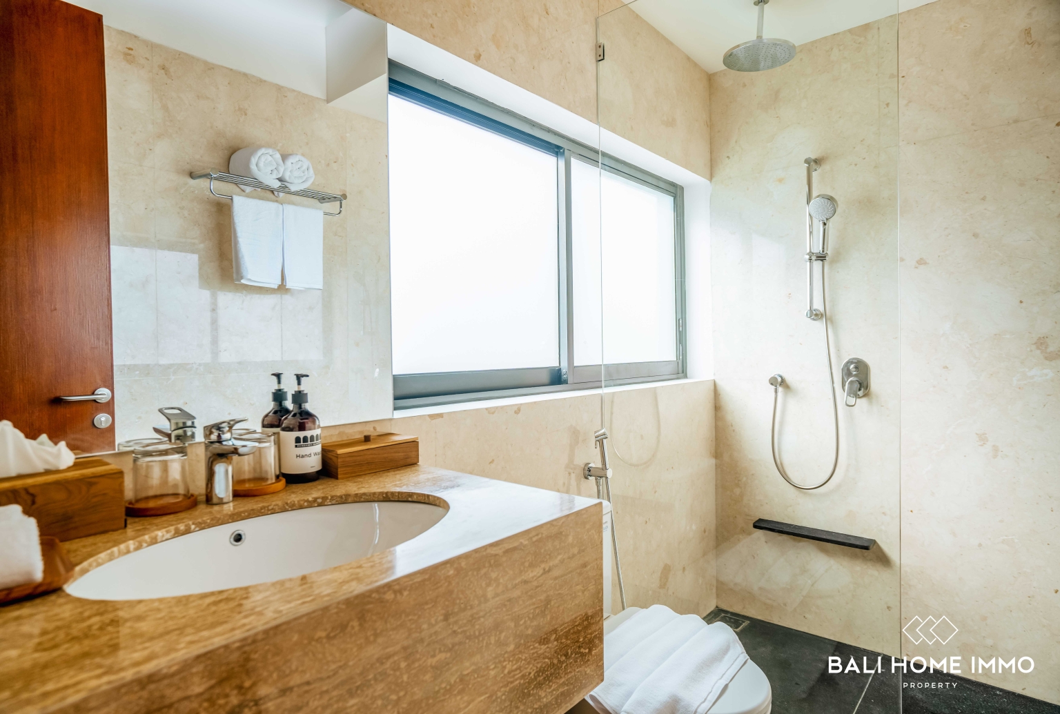 BRAND NEW Minimalist 1 Bedroom Beautiful Villa for Sale in Pandawa view 18