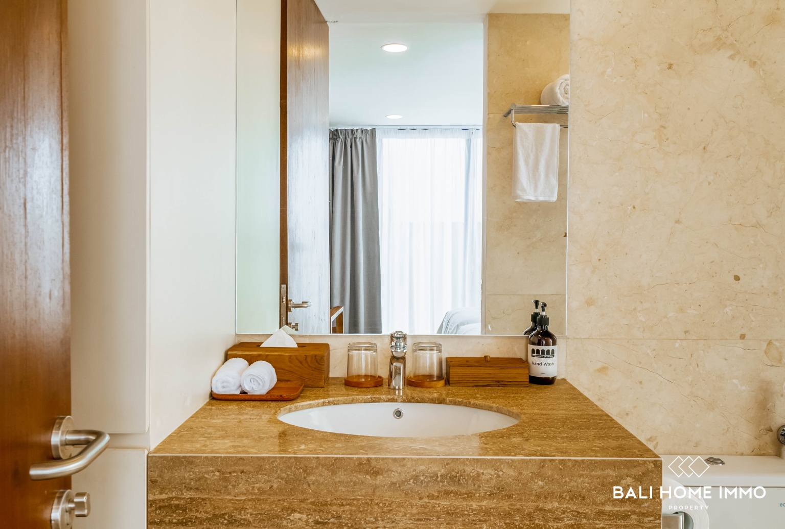 BRAND NEW Minimalist 3 Bedroom Modern Villa for Sale in Pandawa view 22