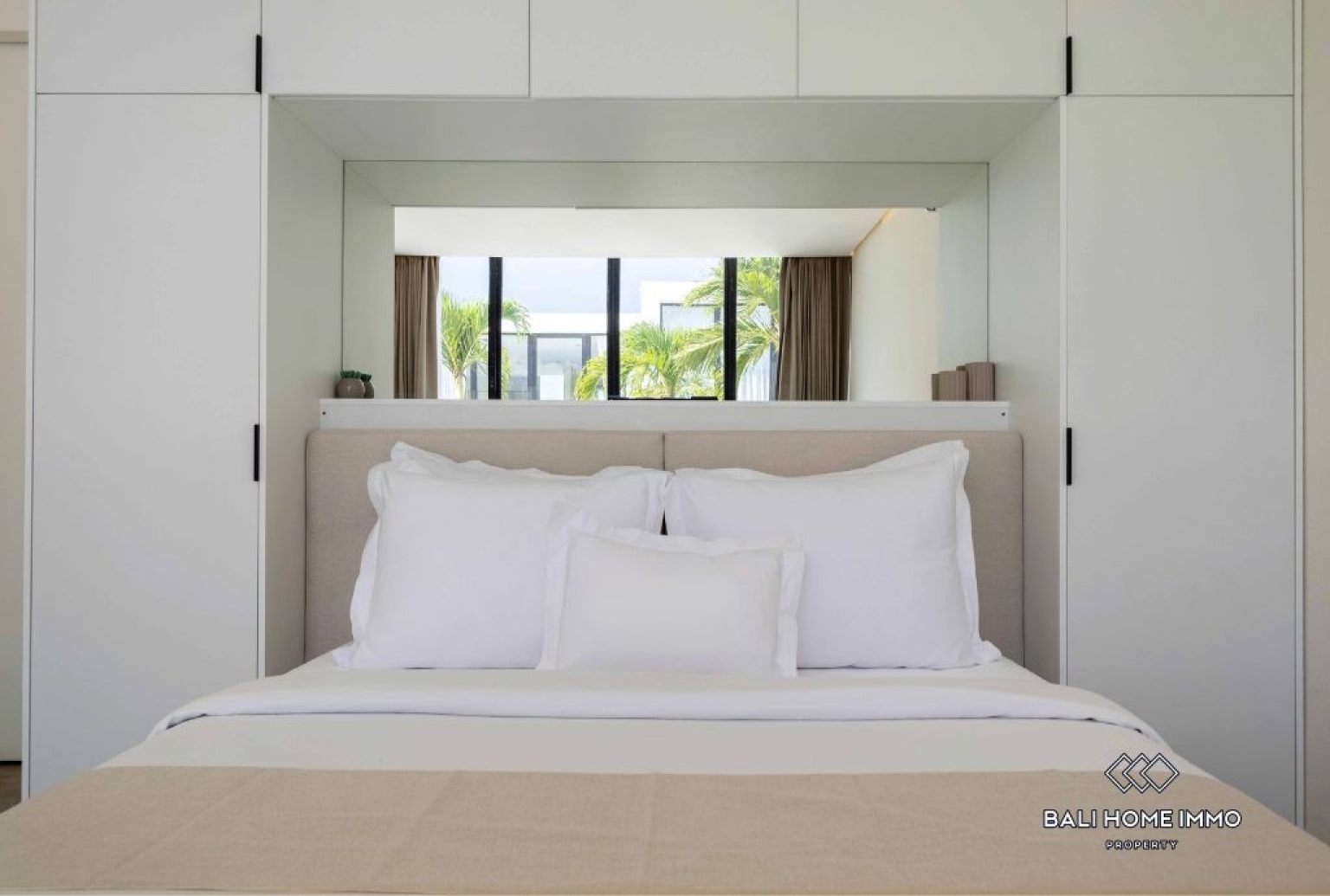 Brand new Modern 1 Bedroom Villa for Sale Leasehold in Canggu Berawa Bali view 10