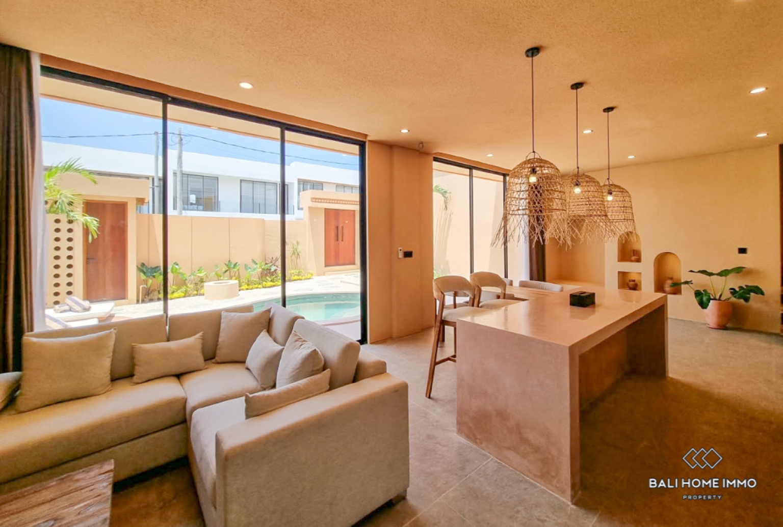 Villa moderne neuve de 2 chambres à louer à l'année à Bali, Tumbak Bayuh view 8