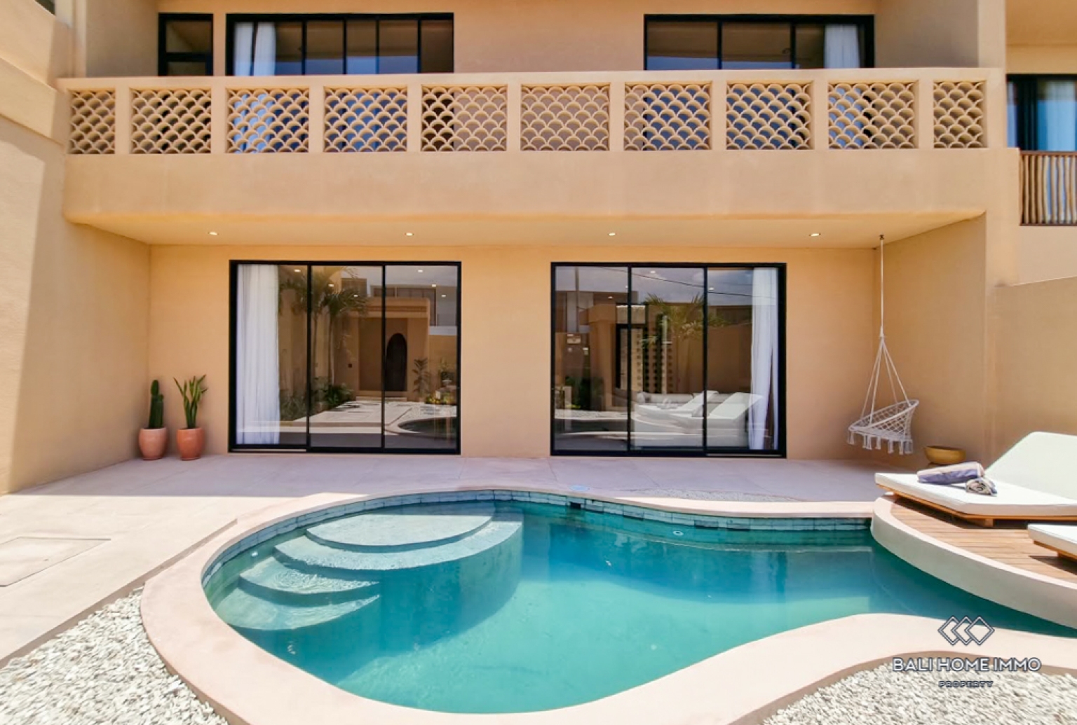 Villa moderne neuve de 2 chambres à louer à l'année à Bali, Tumbak Bayuh view 2