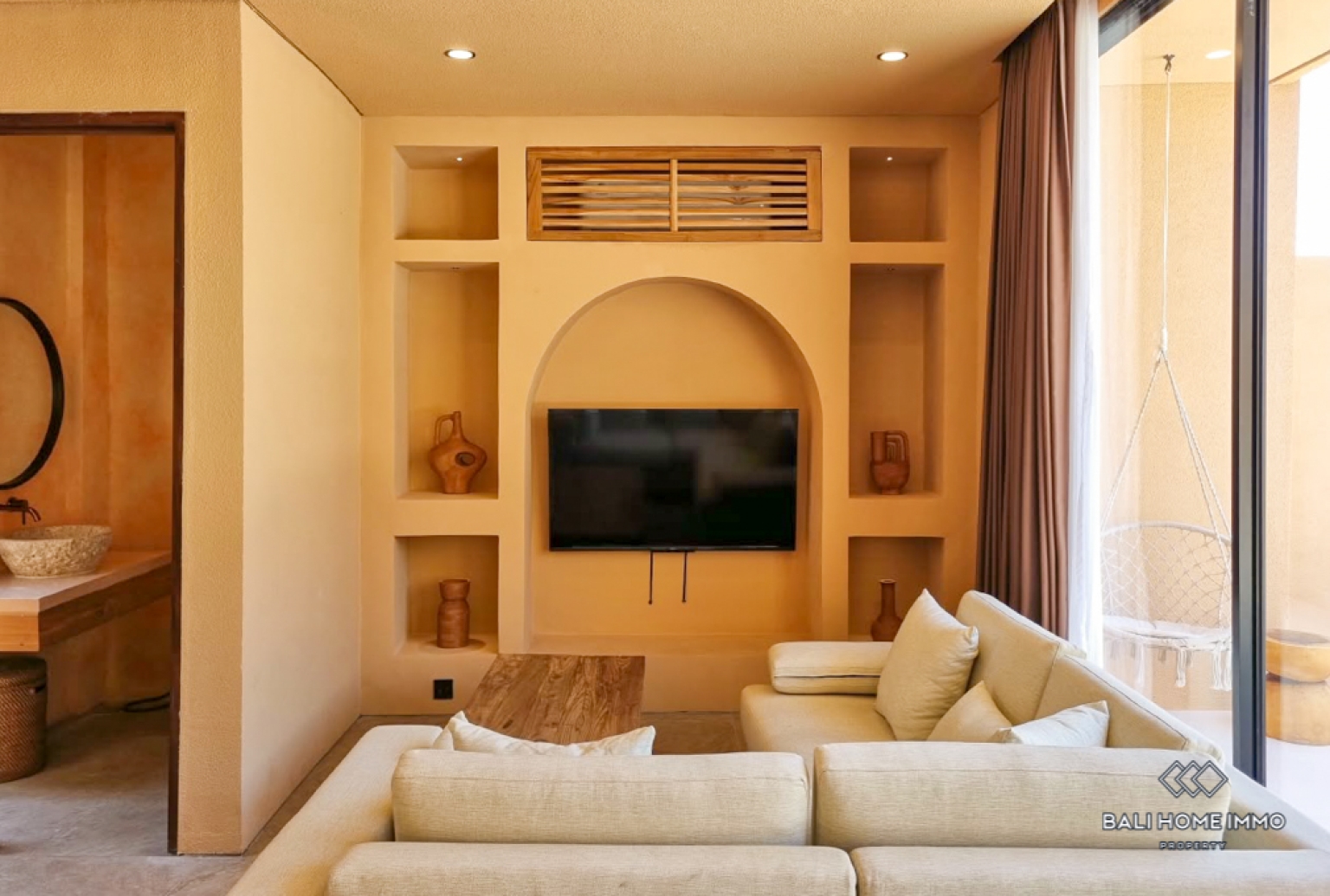 Villa moderne neuve de 2 chambres à louer à l'année à Bali, Tumbak Bayuh view 5