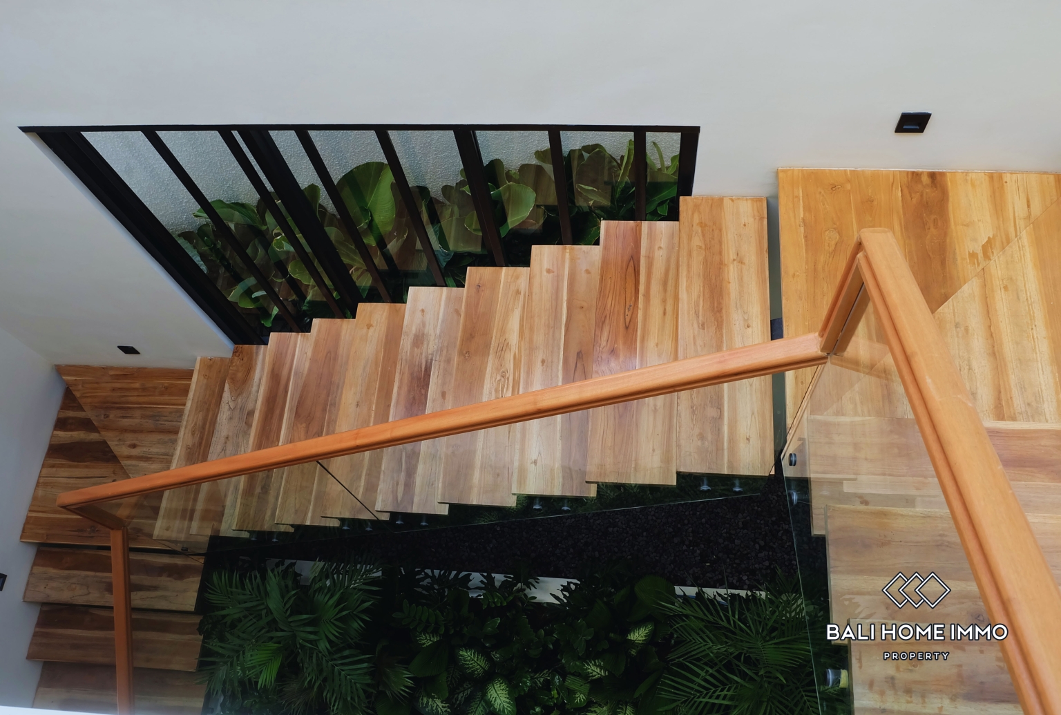 Brand New Modern 3 Bedroom Villa for Sale Freehold and Leasehold in Ungasan view 14