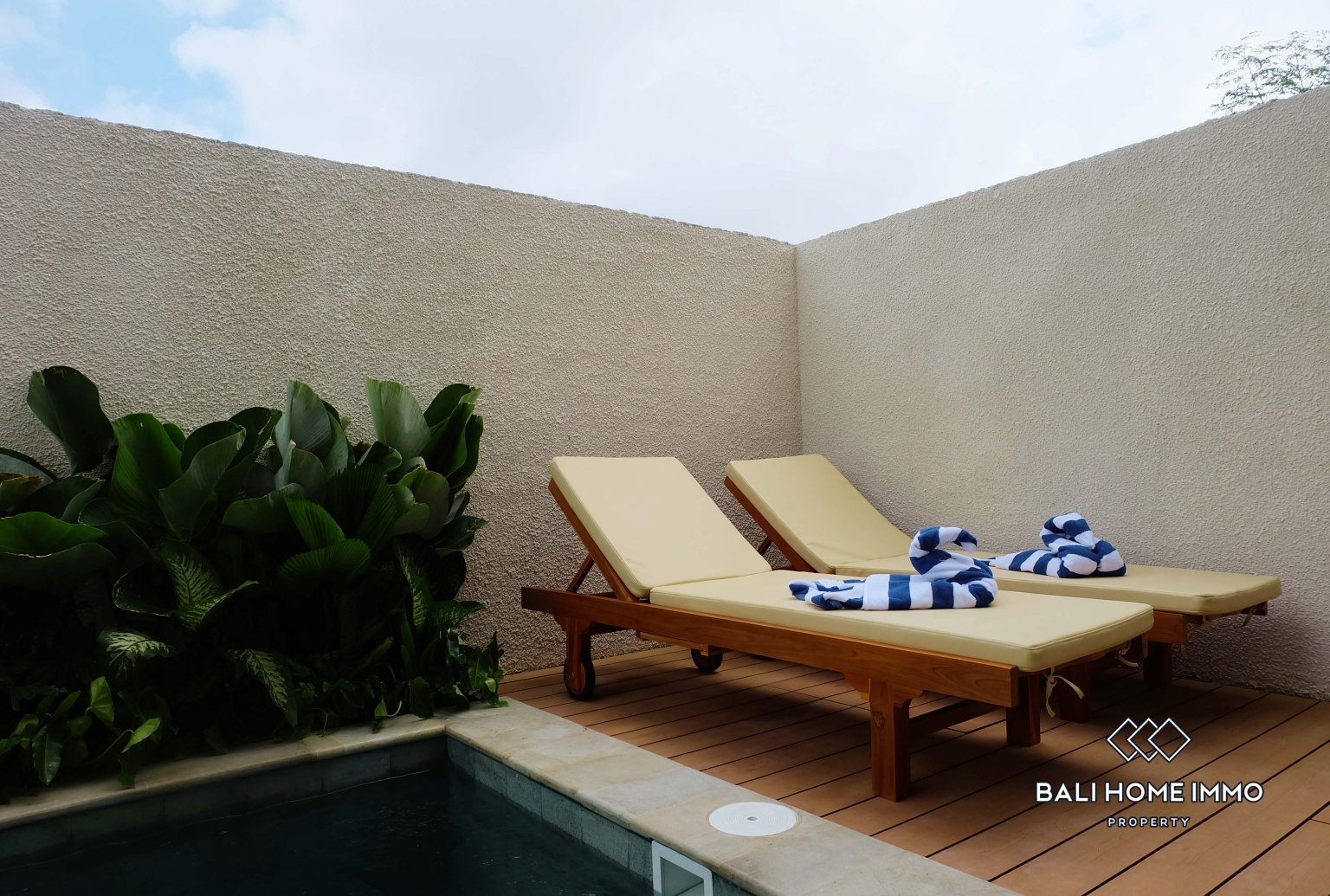 Brand New Modern 3 Bedroom Villa for Sale Freehold and Leasehold in Ungasan view 15