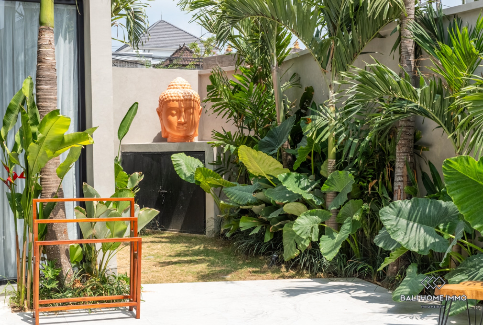 Brand New Modern 3 Bedroom Villa for Sale in Bali Seminyak Residential Side view 22