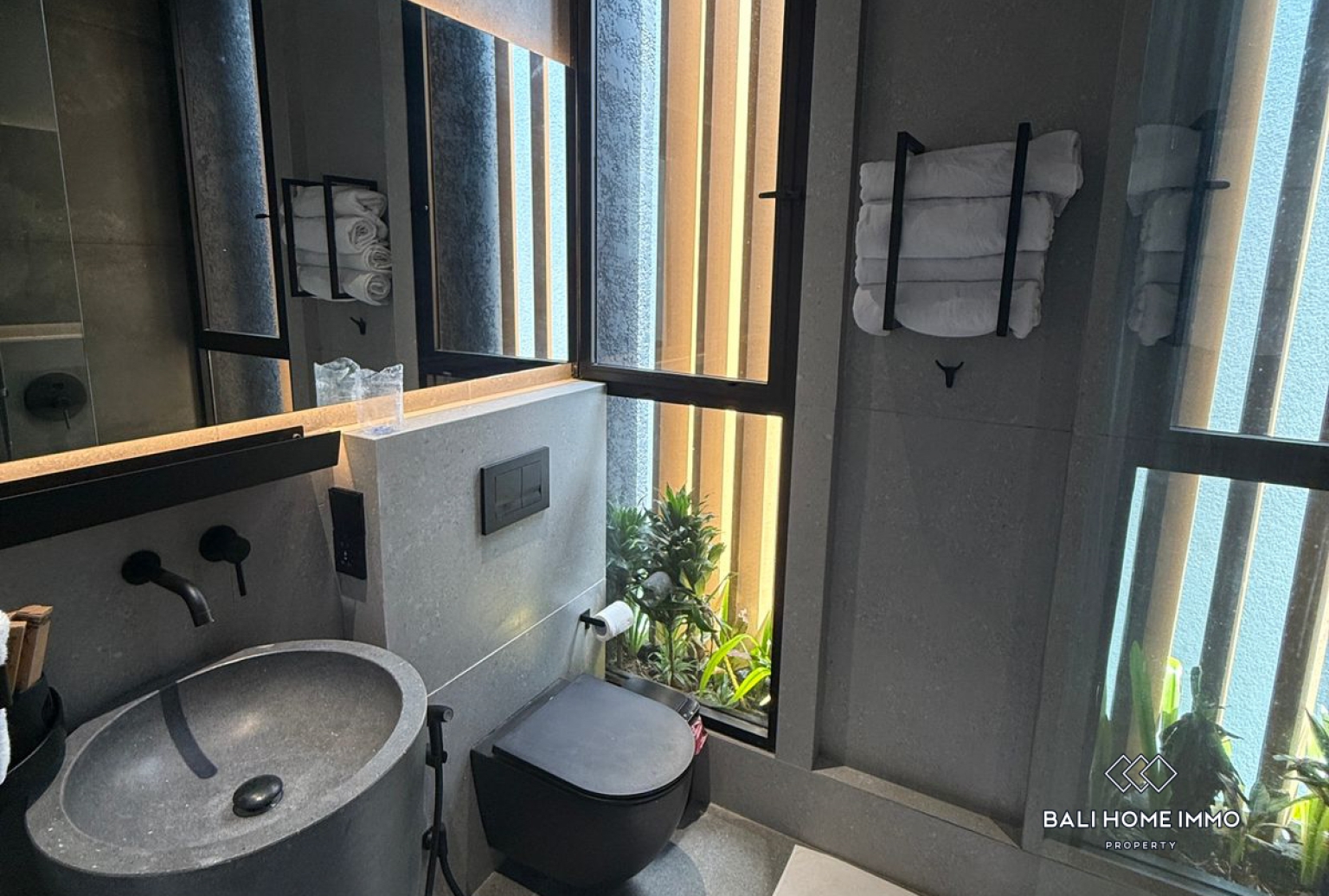 Brand new Modern 3 Bedroom Villa for Sale Leasehold in Bali Seminyak view 14