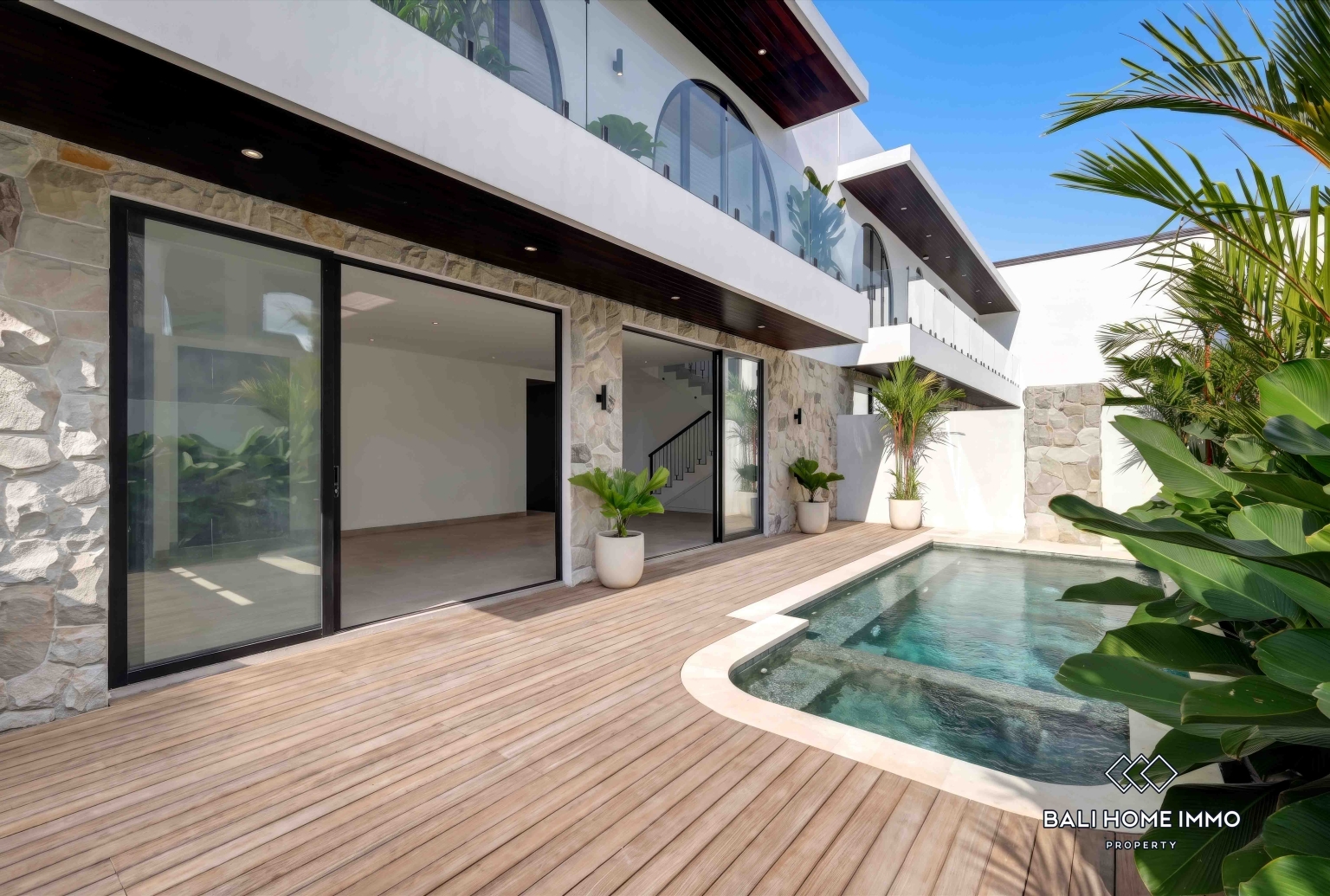 Vila Modern 3 Kamar Baru di Padonan Dijual view 2