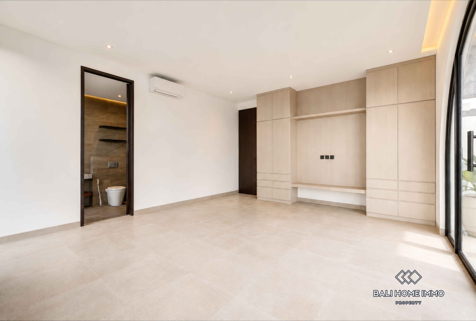 Vila Modern 3 Kamar Baru di Padonan Dijual view 10