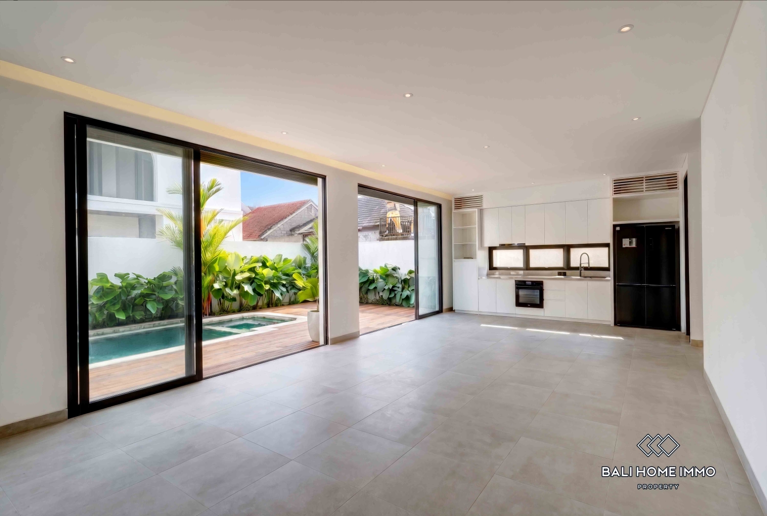 Vila Modern 3 Kamar Baru di Padonan Dijual view 4