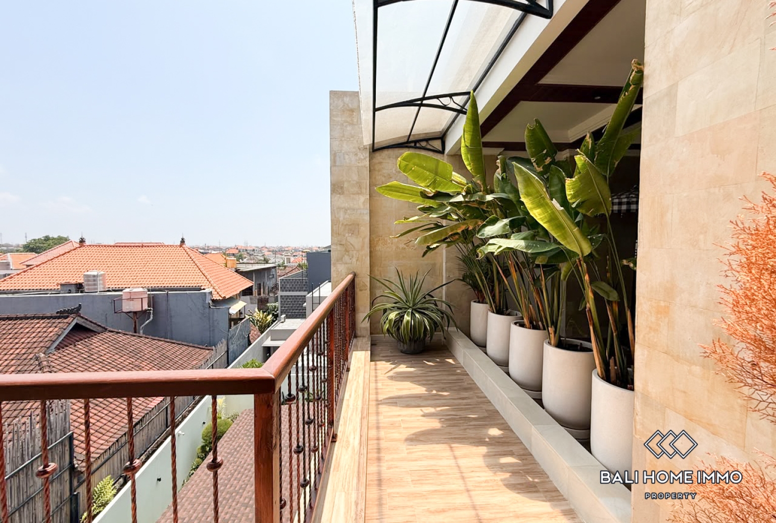 Brand New Modern 4 Bedroom Family House Villa for Sale in Kerobokan view 14