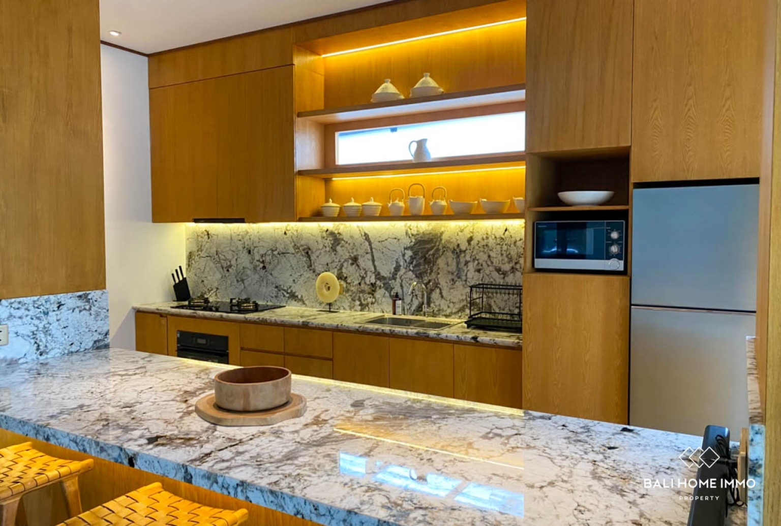 Villa moderne neuve de 4 chambres à louer à Tumbak Bayuh view 4