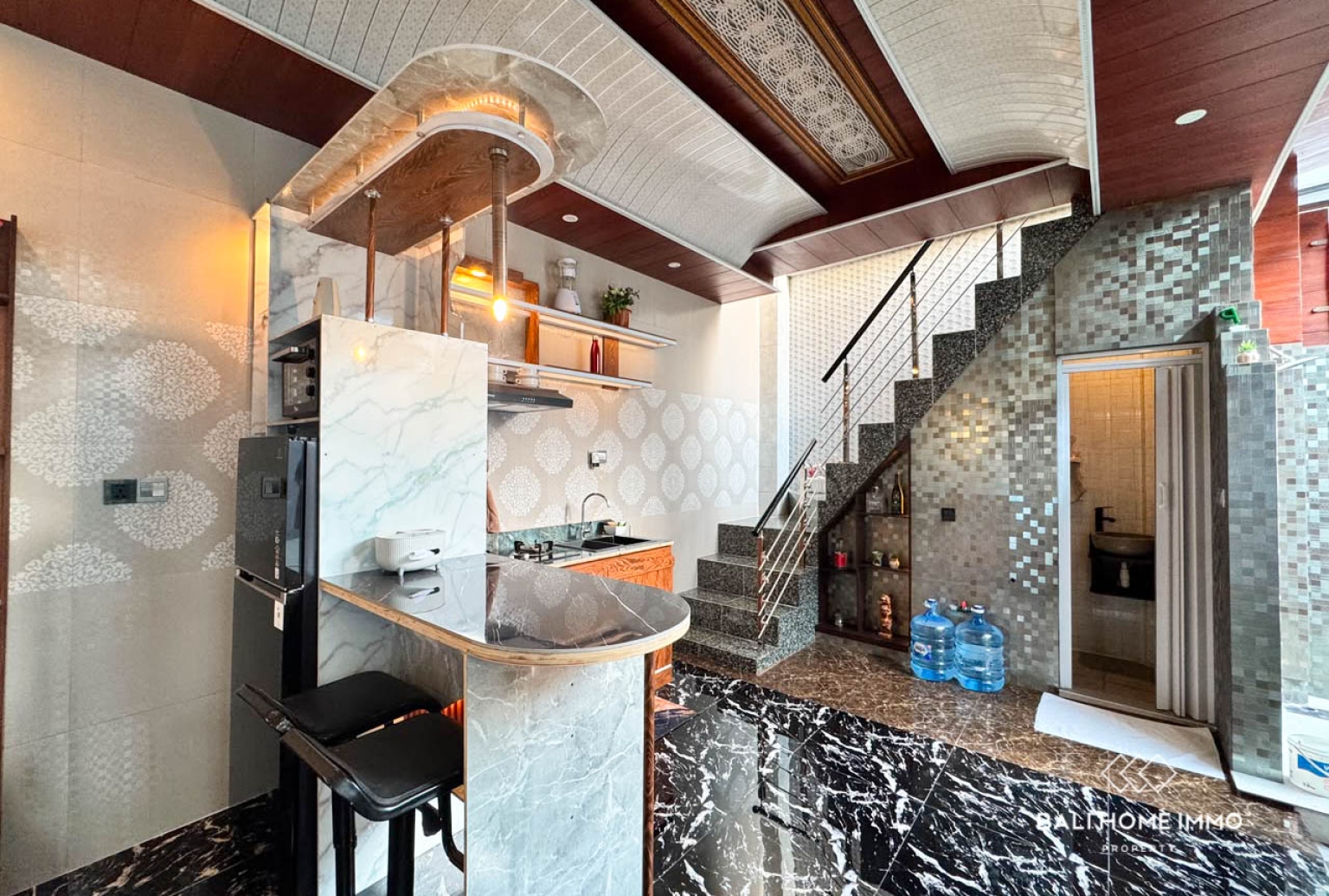 Brand New Open Living 3 Bedroom Villa For Rent In Tumbak Bayuh view 3
